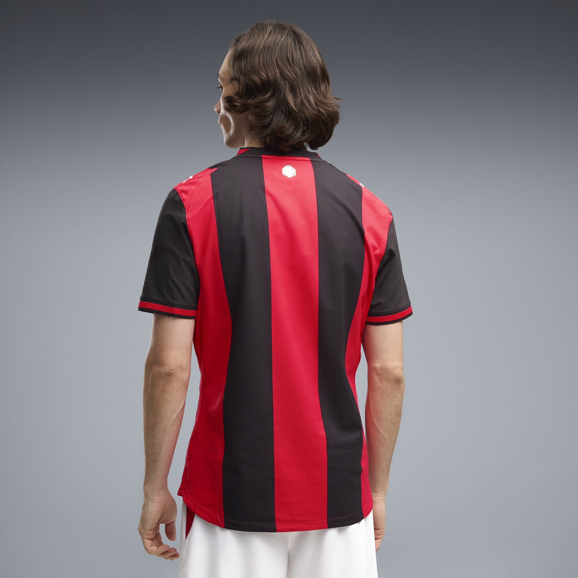 PUMA Trainingsshirt AC Milan 26/27 Authentic Heimtrikot Herren – Bild 5 von 5
