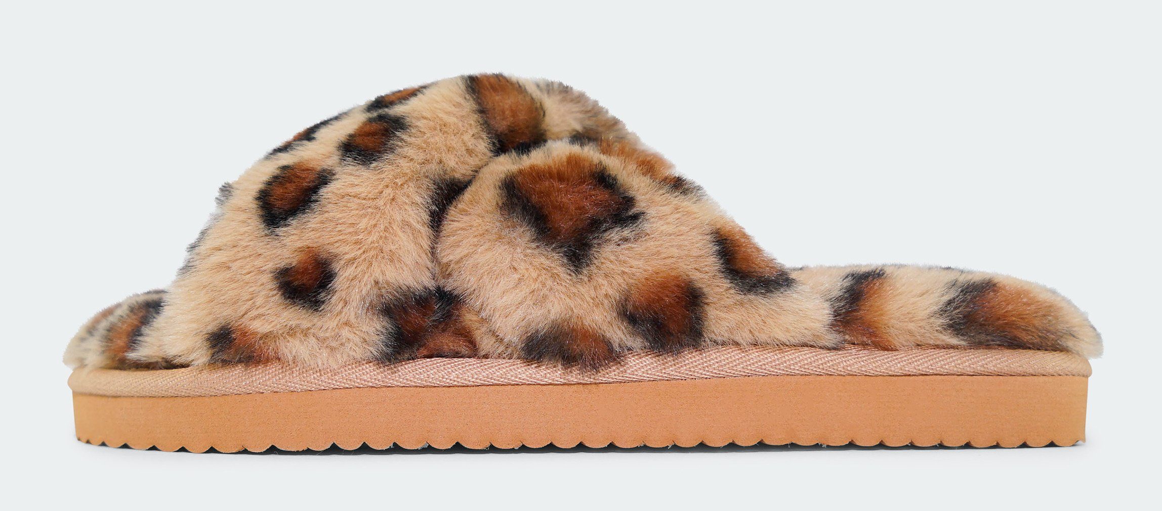 Flip Flop cross*fur leo 2 Pantoffel im trendigen Leo-Look