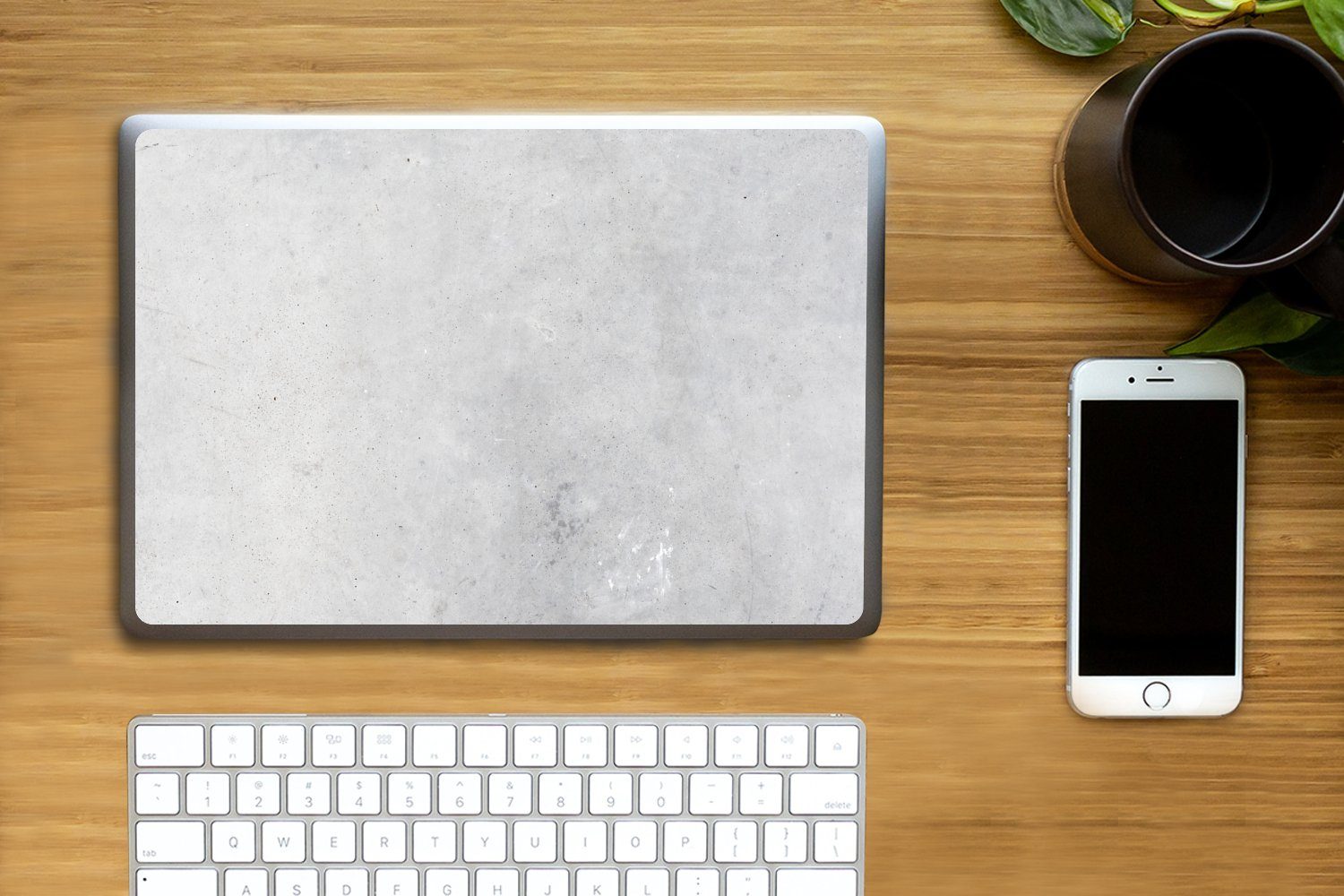 Thumbnail - MuchoWow Laptop-Aufkleber Verwitterung - Beton - Bauwerke - Vintage - Industriell - Grau, (1tlg), Laptop Folien Cover, A...