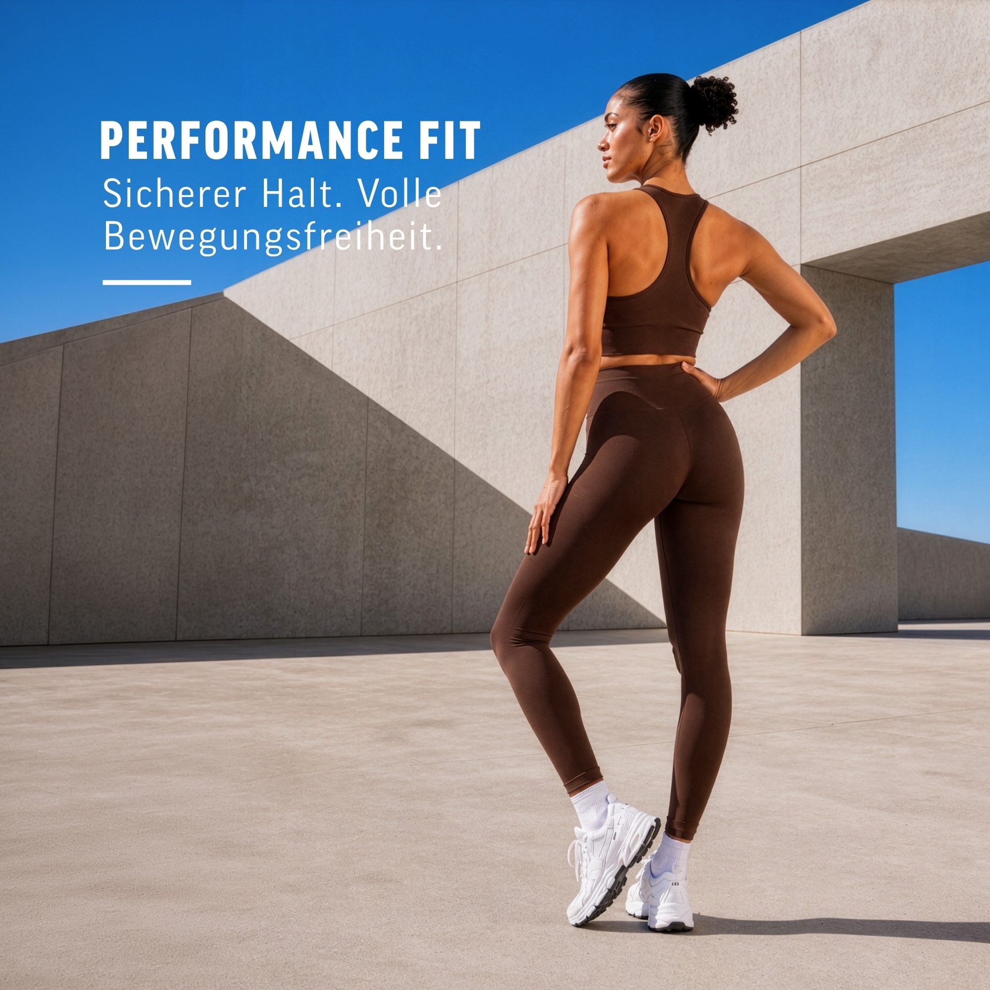 Smilodox Sport-BH Vonda, Sport Top Damen, Gym-BH für Workouts,Training & Yoga V-Ausschnitt, Seamless, Shaped Fit, Support-Bund, elastisch