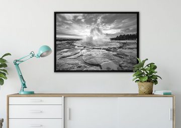 Pixxprint Leinwandbild Heiße Quelle in Island Kunst B&W, Wanddekoration (1 St), Leinwandbild fertig bespannt, in einem Schattenfugen-Bilderrahmen gefasst, inkl. Zackenaufhänger