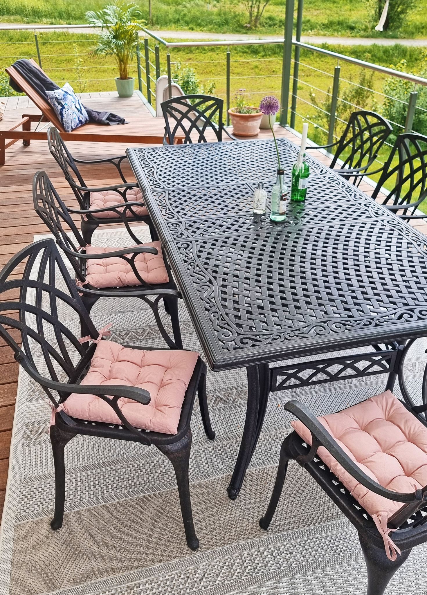 JACK Stuhlkissen JACK Outdoor 38x38cm Sitzkissen Lounge Kissen Sitzkissen Wasserfest, mit Lotus Effekt, robust, strapazierfähig, für Innen & Außen