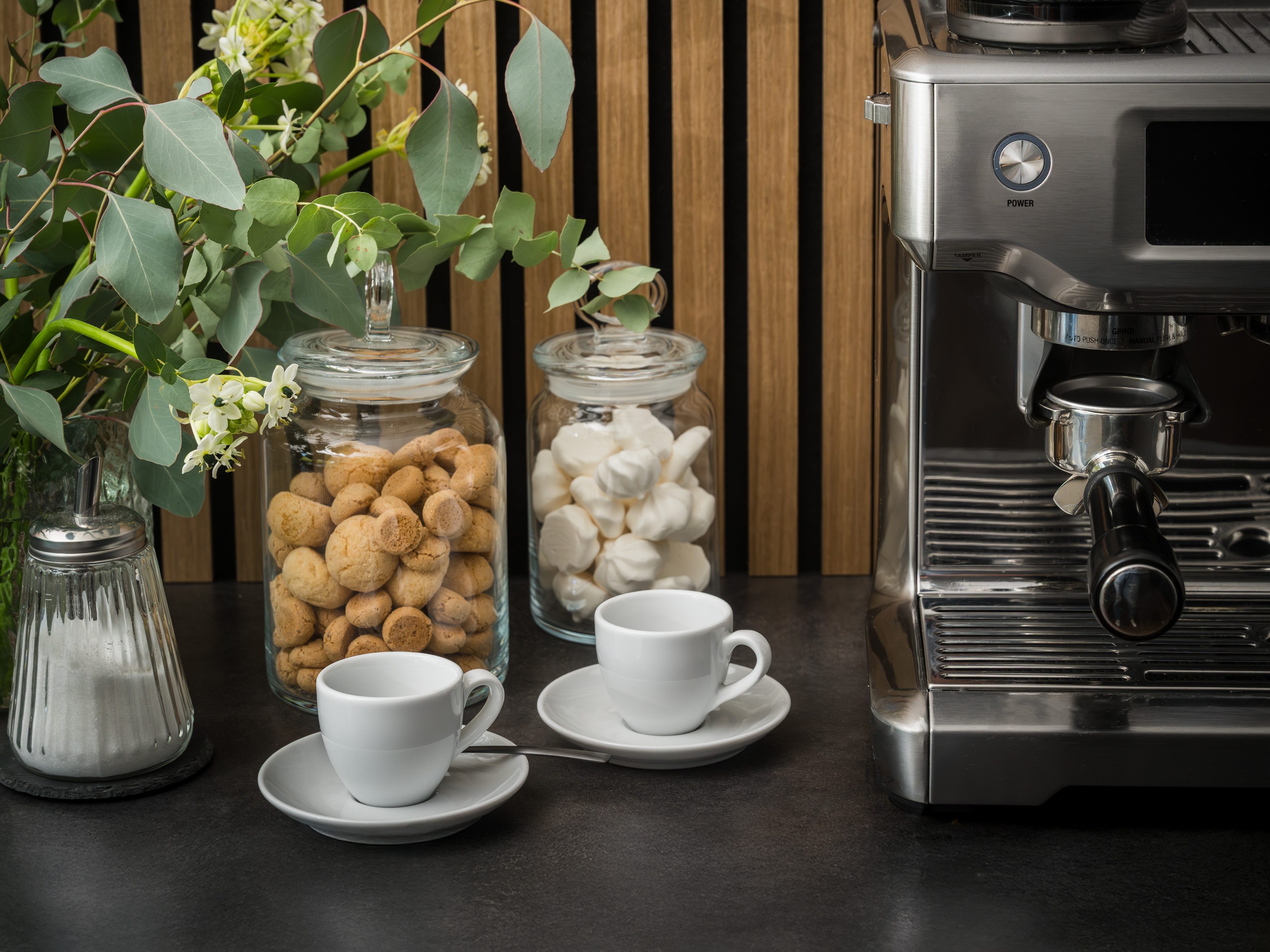 creaTable Espressotasse Bistrot Weiss, Espresso Set 8-tlg, 8-tlg., Porzellan, Klassiker in Weiß, Der Alleskönner