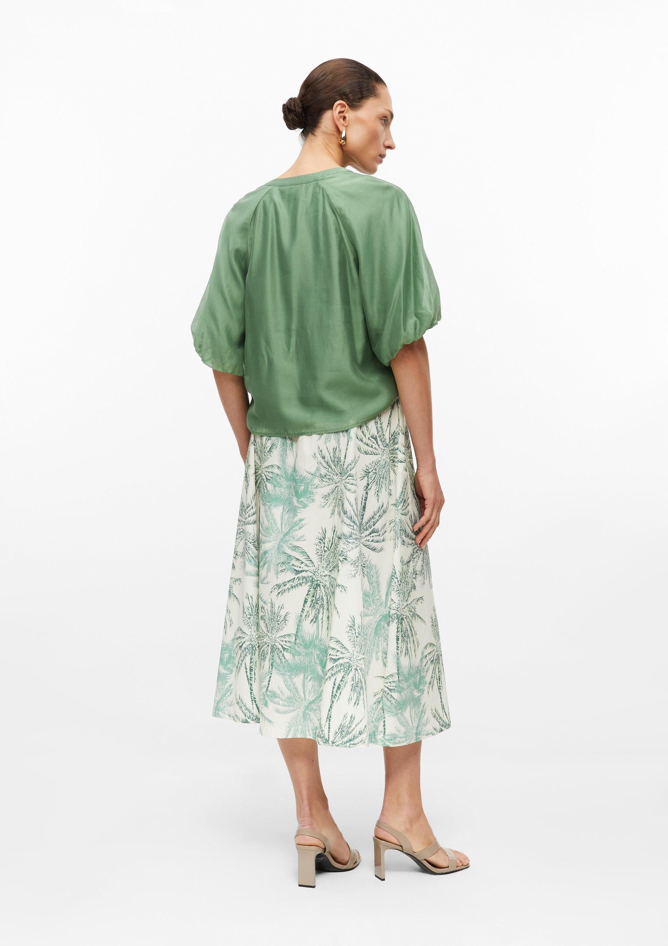 s.Oliver Kurzarmbluse Bluse Viskosemix-Bluse im Loose Fit mit Puffärmeln