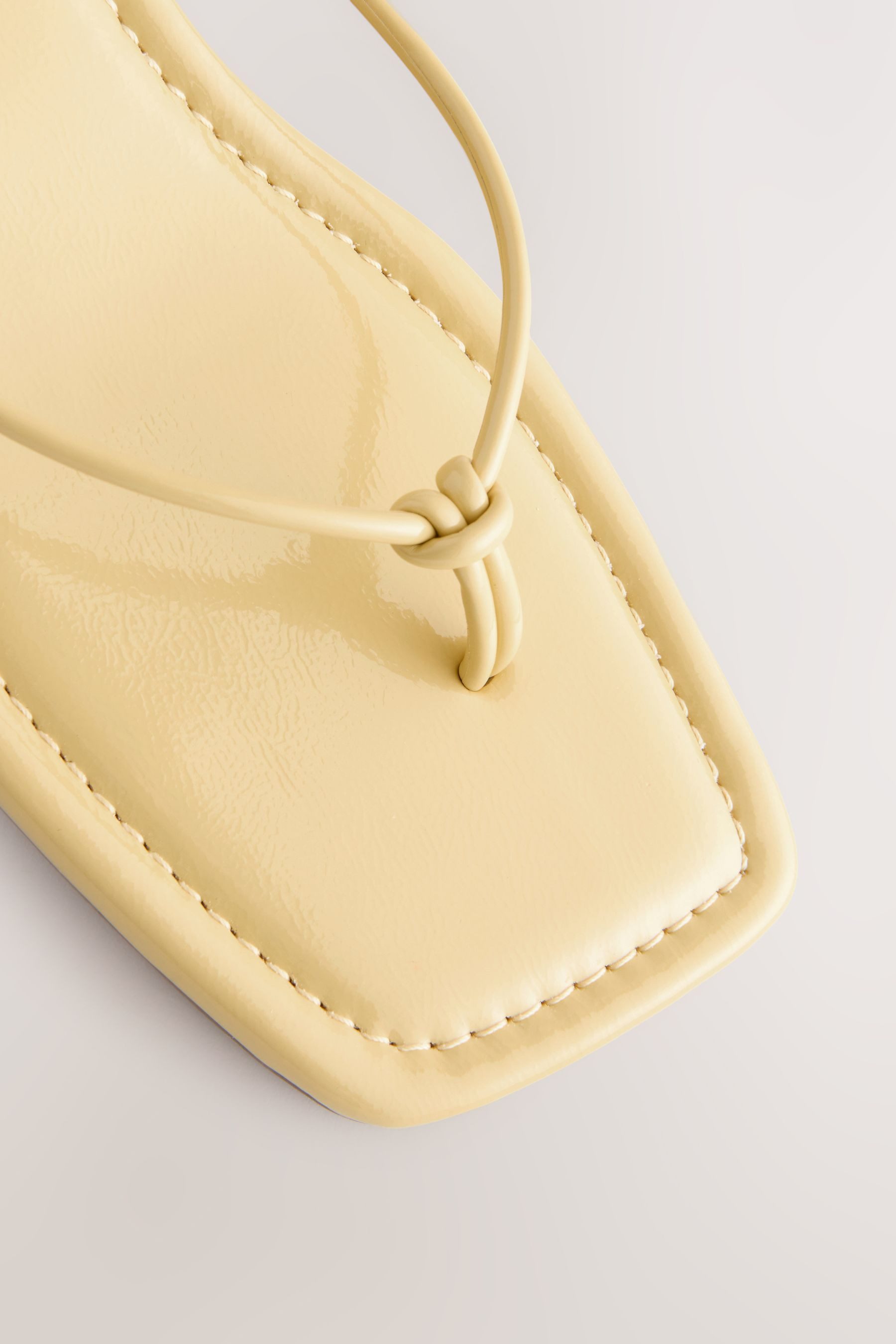 Next Forever Comfort® Zehentrenner mit flachem Absatz Zehentrenner (1-tlg) günstig online kaufen