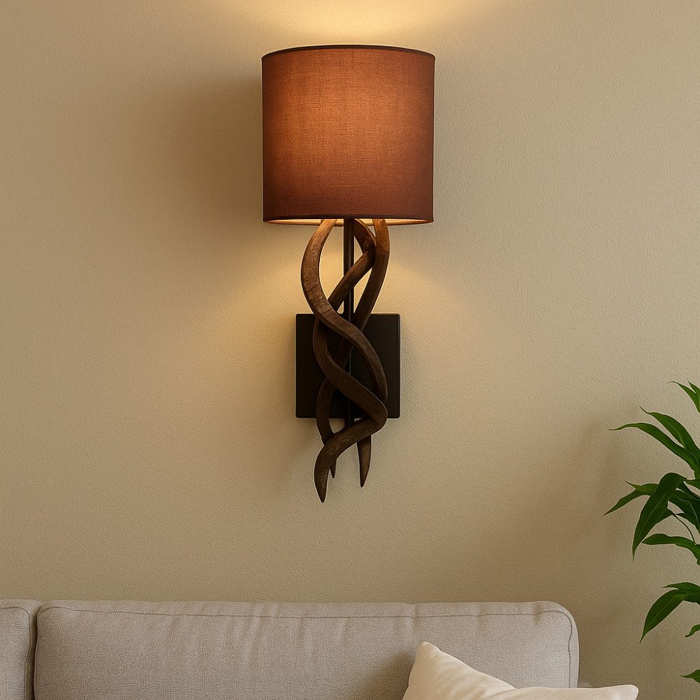 Kinaree Wandleuchte Kudu Holz Wandlampe NANAKULI, 1x E27 - nicht im Lieferumfang enthalten, handgefertigt aus Kudu Holz und Leinen in Thailand