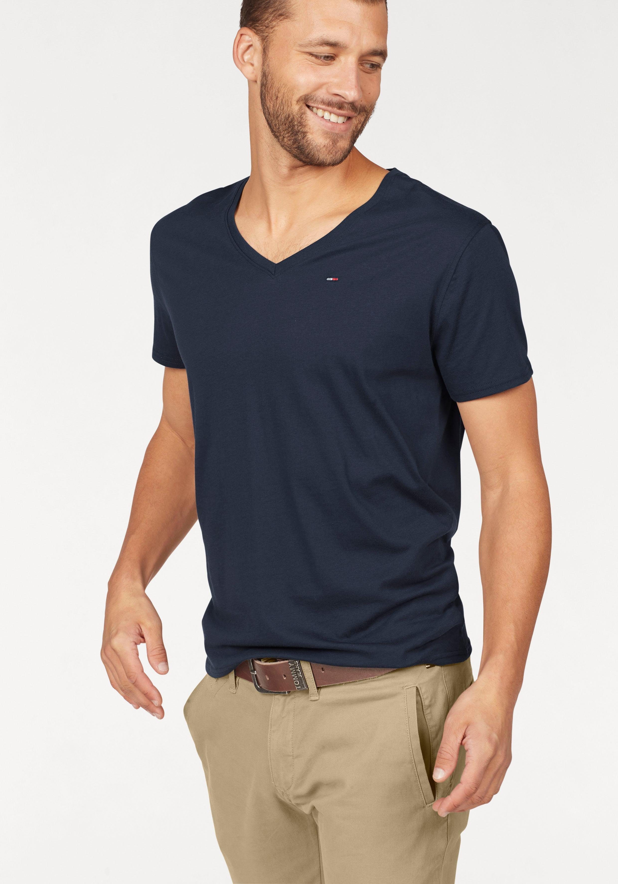Tommy Jeans T-Shirt TJM ORIGINAL JERSEY V NECK TEE mit V-Ausschnitt und dezenter Logo-Flag BLACK IRIS