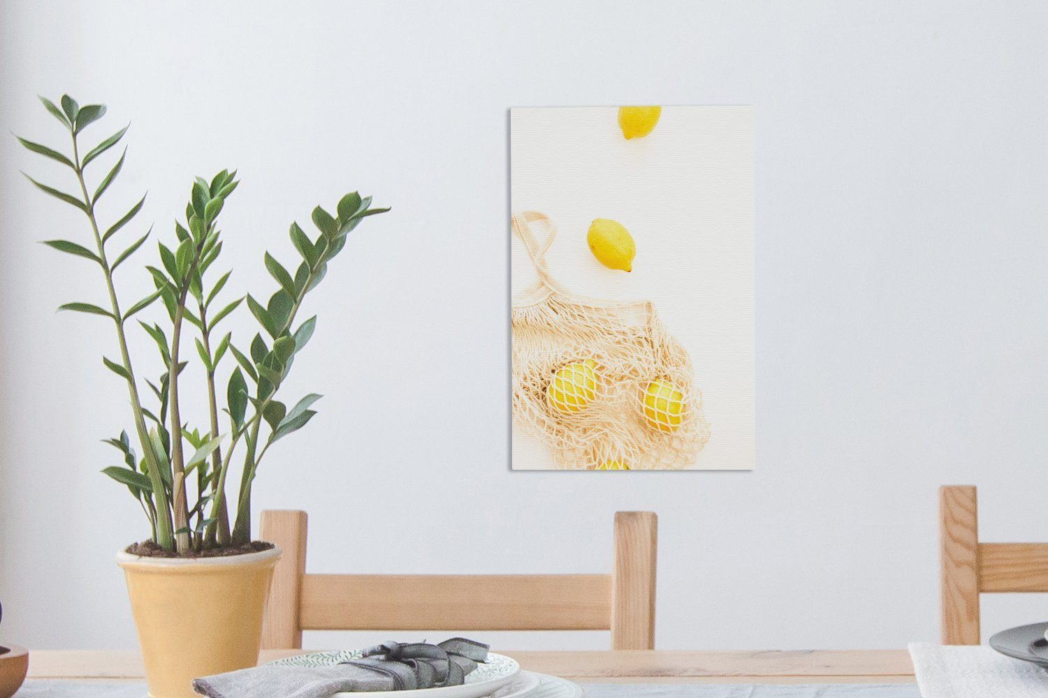 Zackenaufhänger, (1 fertig Gemälde, OneMillionCanvasses® Gelb, cm - bespannt Leinwandbild Tasche 20x30 St), inkl. Leinwandbild Zitrone -
