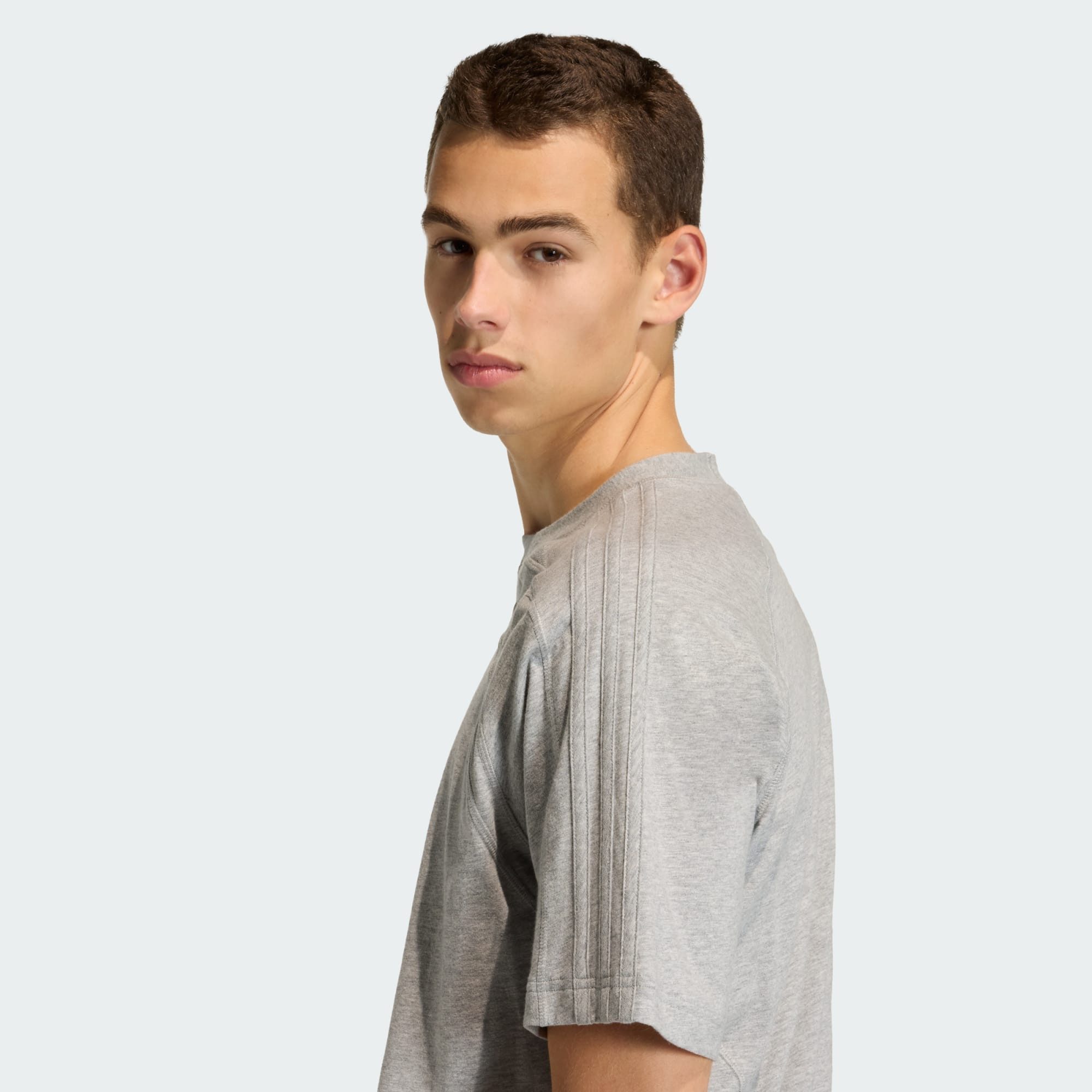 adidas Originals T-Shirt CUTLINE REGULAR T-SHIRT (1-tlg)