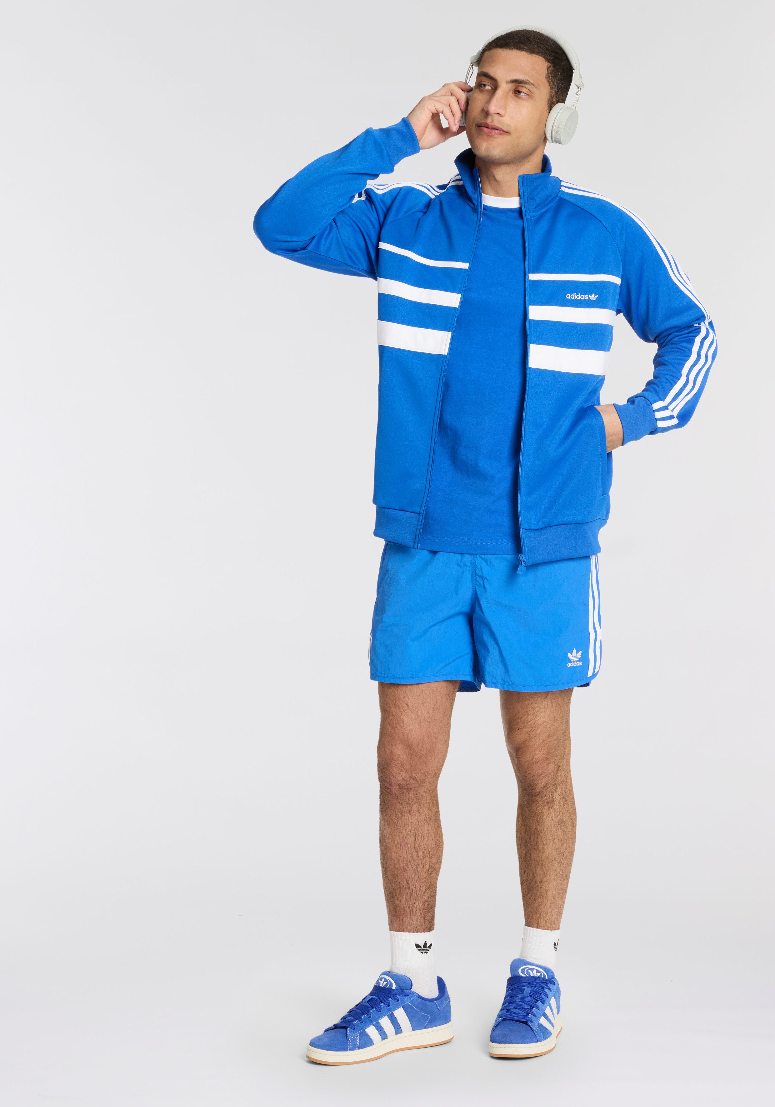 adidas Originals T-Shirt 3-STRIPES TEE schmale Passform, Kurzarm, mit kontrastierendem Saum, aus Baumwolle