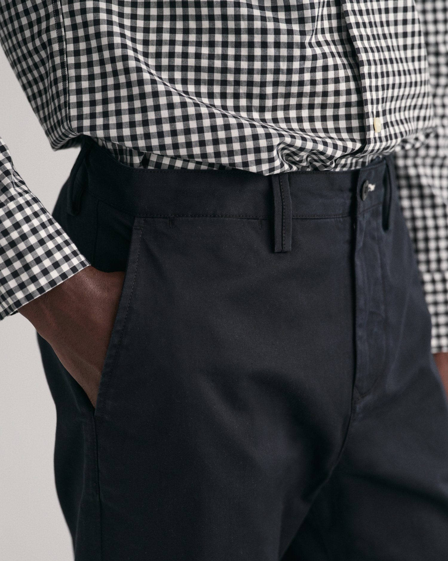 Gant Chinohose REGULAR TWILL CHINOS Regumit gefütterten Seitentaschen