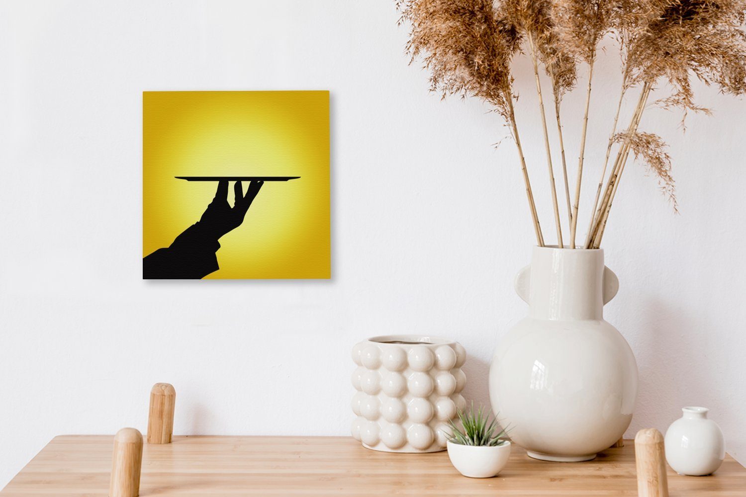 OneMillionCanvasses® Leinwandbild Silhouette Wohnzimmer für (1 mit Schlafzimmer einem Tablett, St), Leinwand eines Bilder Kellners