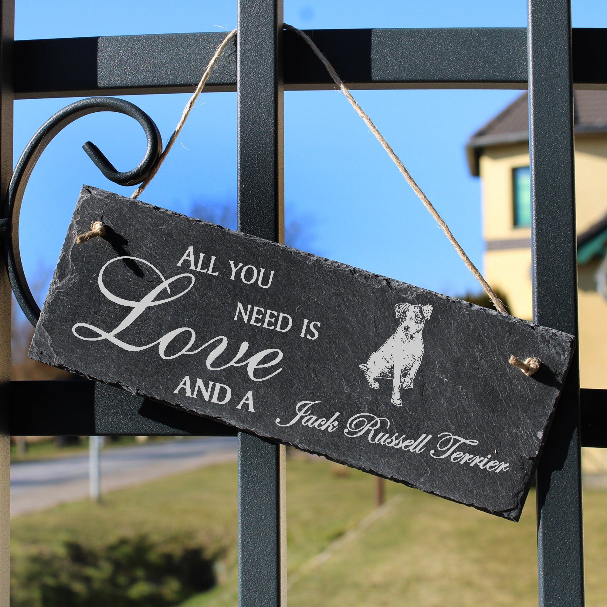 is sitzender need and Hängedekoration Jack Russell Love Dekolando Terrier Jack a you All 22x8cm