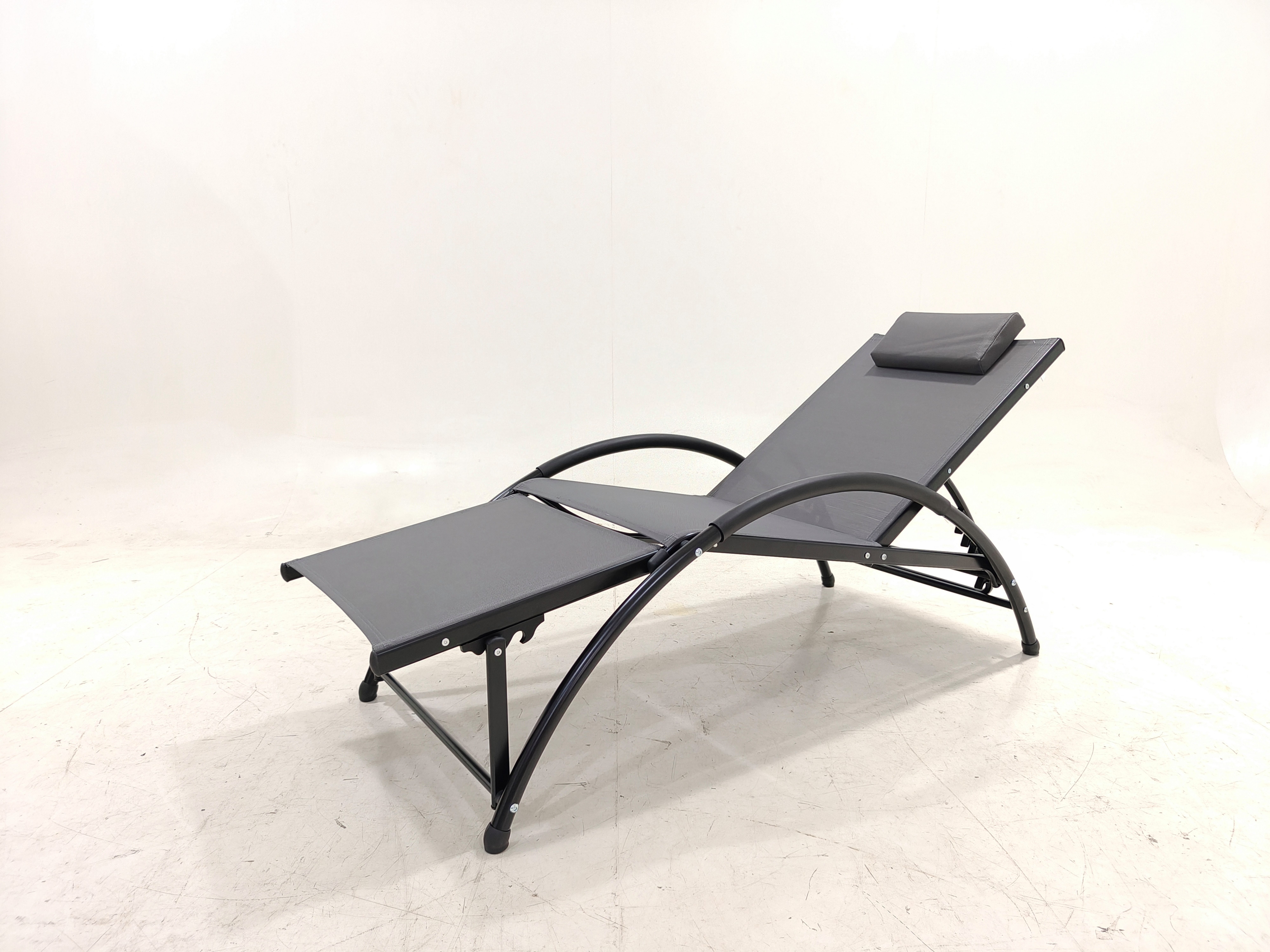 Gardissimo Gartenliege Sonnenliege Deckchair Karin Liegestuhl Alu, Spar-Set, 1 St., komplett-Set, mehrfach verstellbar / wetterfest / pflegeleicht