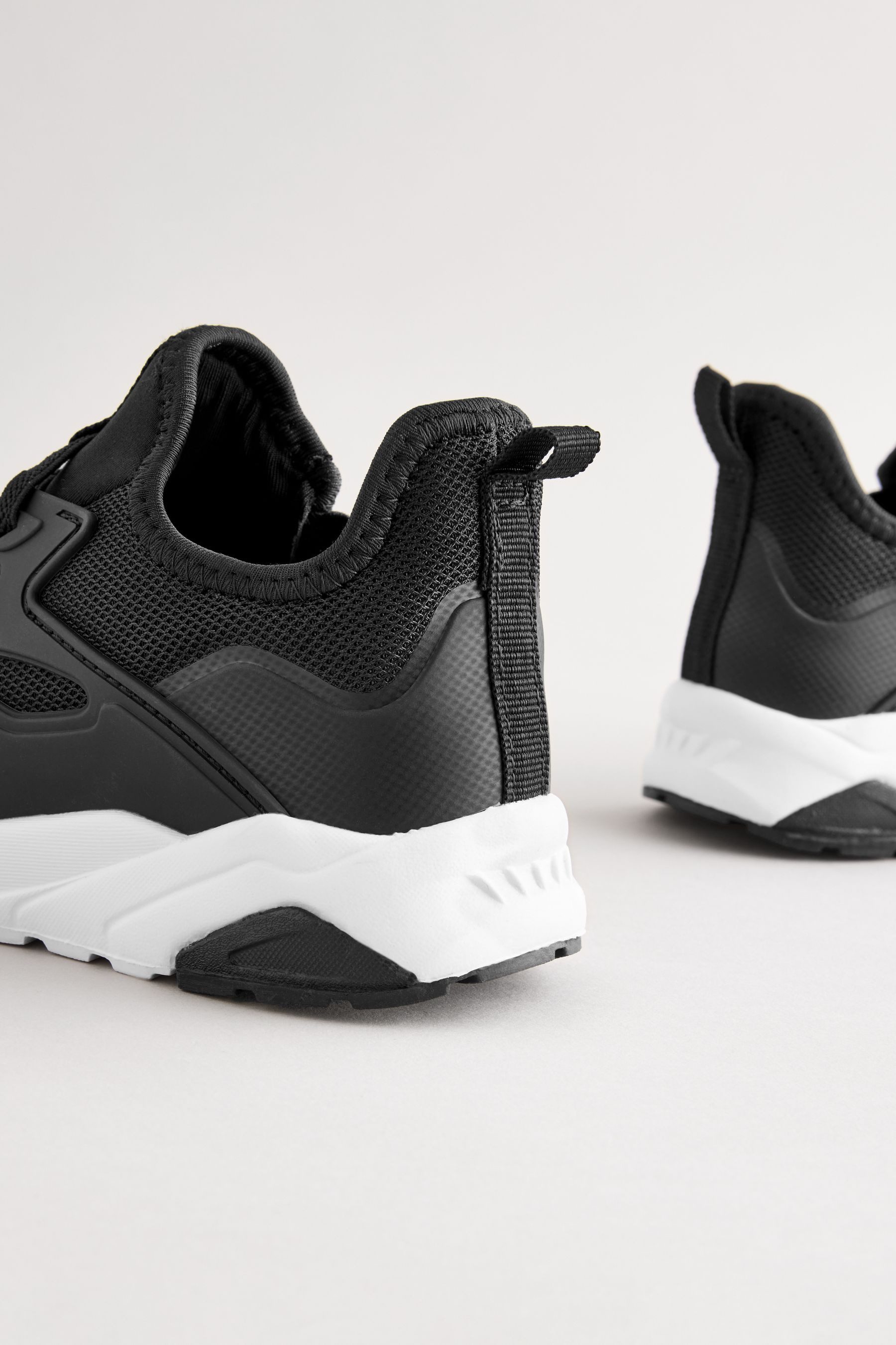 Next Elastischer Sportschuh mit Schnürung Sneaker günstig online kaufen