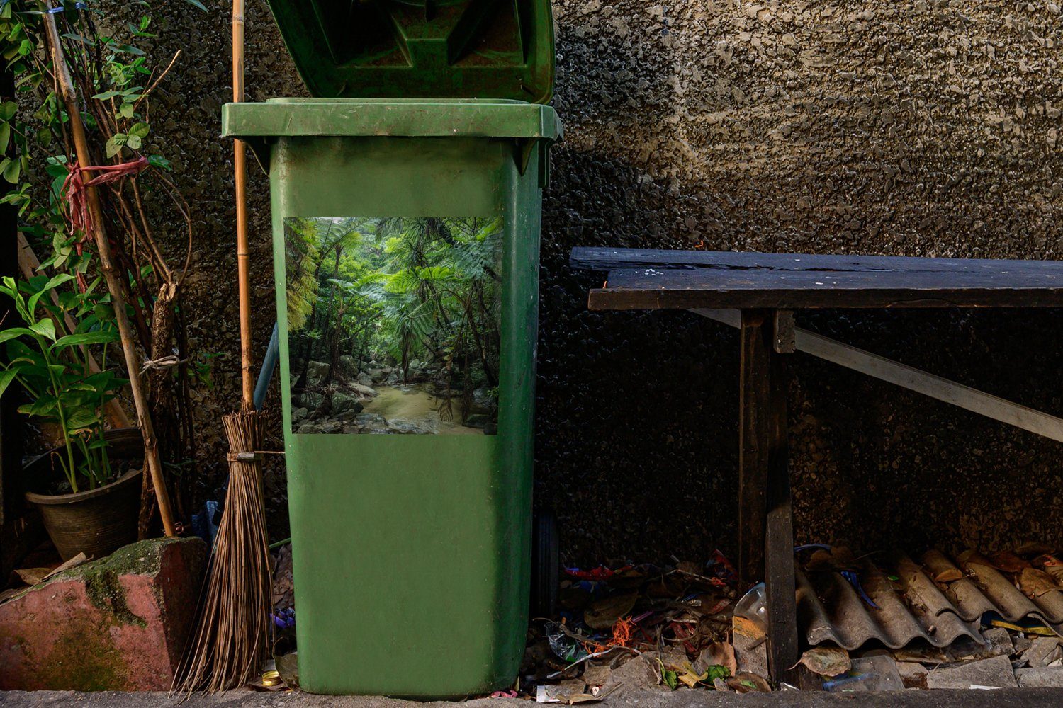 Fluss im (1 Mülltonne, Mülleimer-aufkleber, Sticker, Wandsticker Container, St), tropischen Dschungel Abfalbehälter MuchoWow