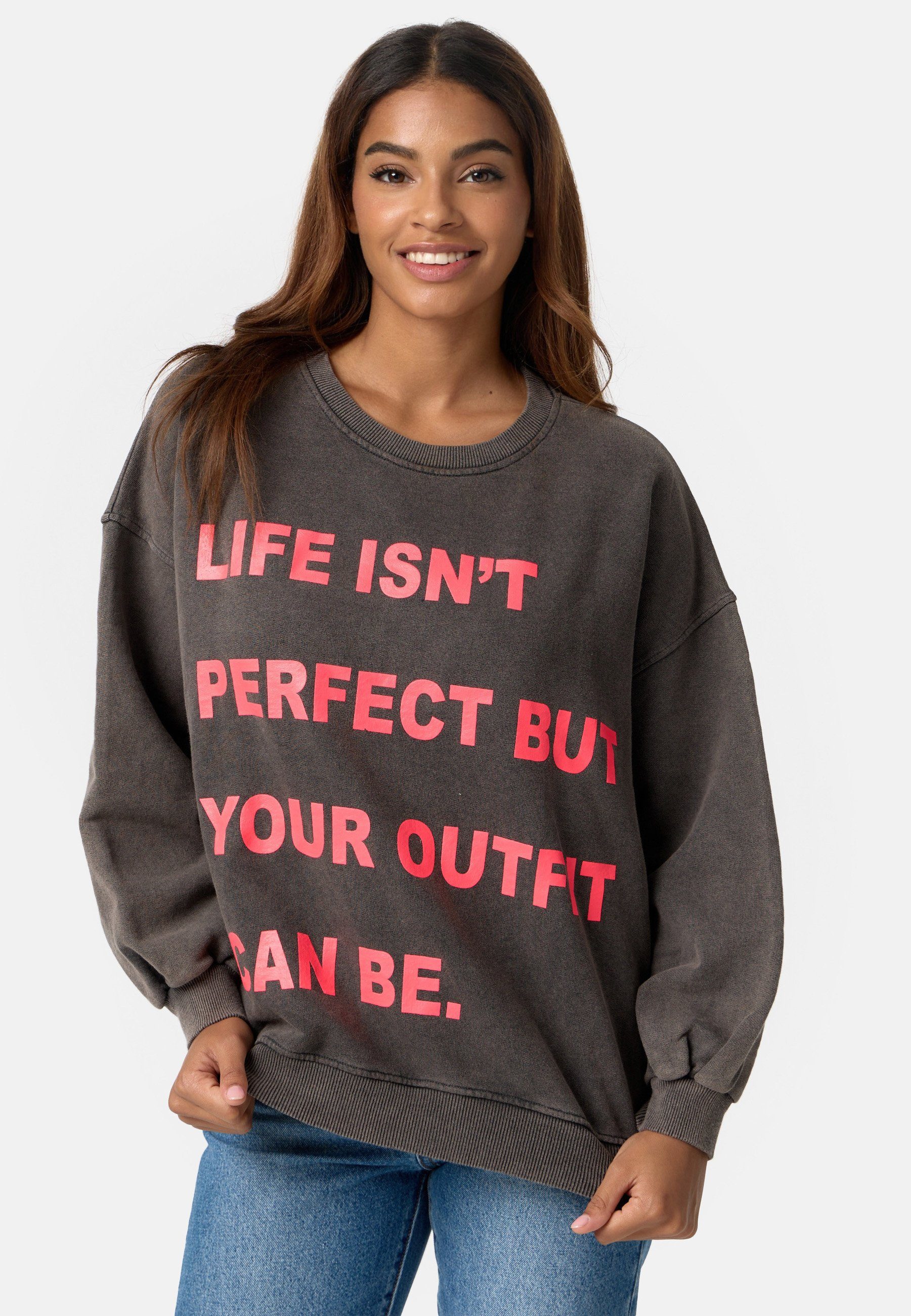 Worldclassca Sweatshirt Worldclassca Sweatshirt Langarmshirt Schriftzug Vintage Pullover