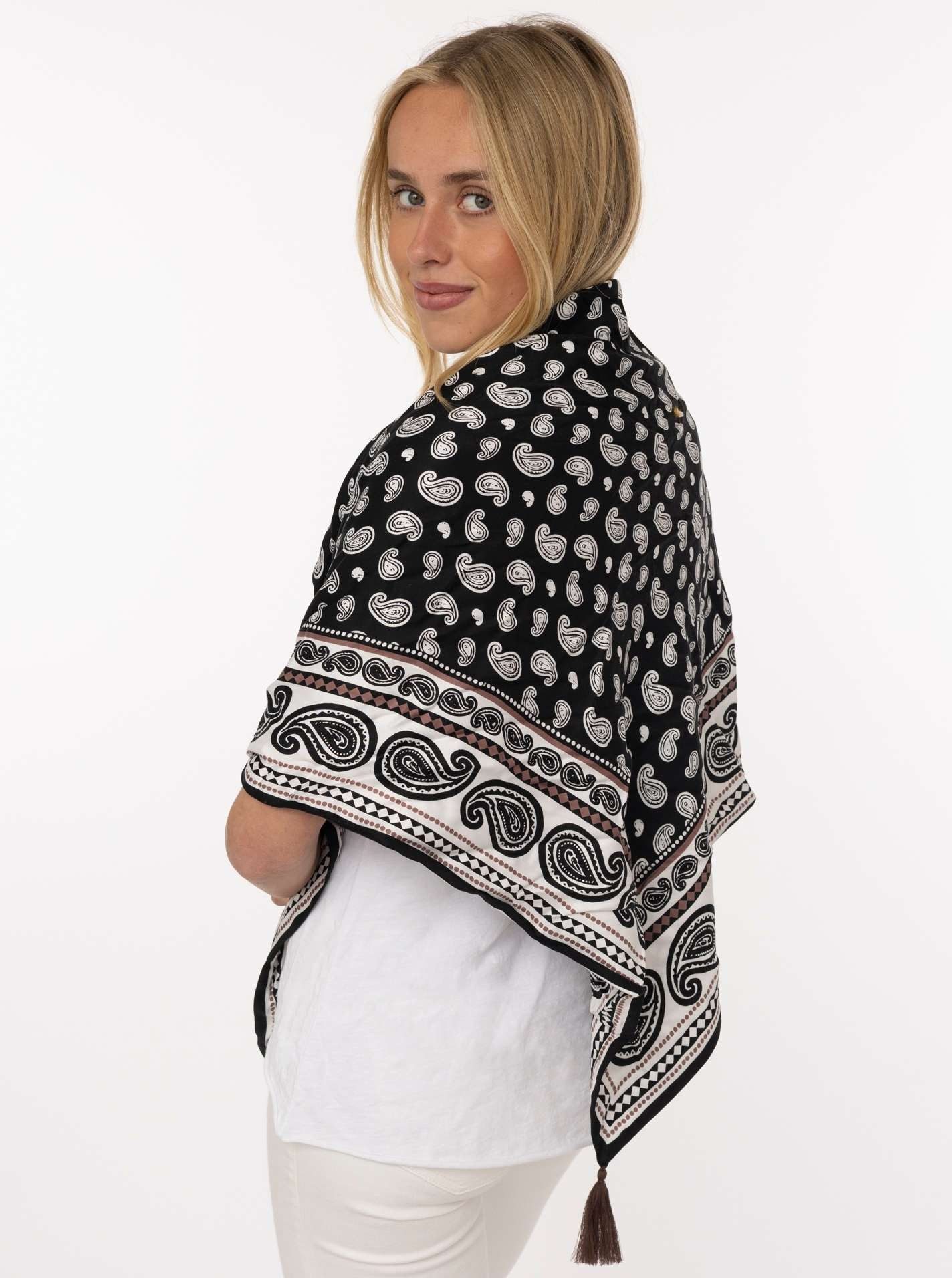 Zwillingsherz Dreieckstuch "Geometric Paisley", geometrisches Muster mit Paisley, Tasseln, glänzende Oberfläche