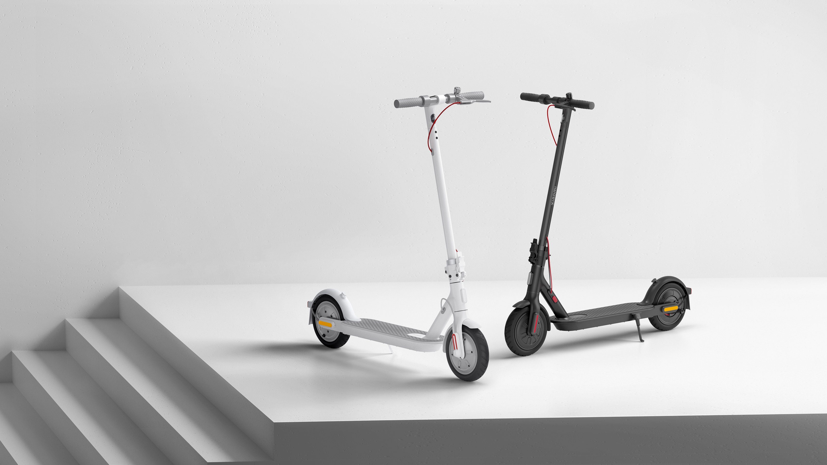 ABE Zoll, 20 km/h, Mi mit black Electric 8,5 20 dt. E-Scooter Lite km/h, Straßenzulassung, 3 Xiaomi Scooter