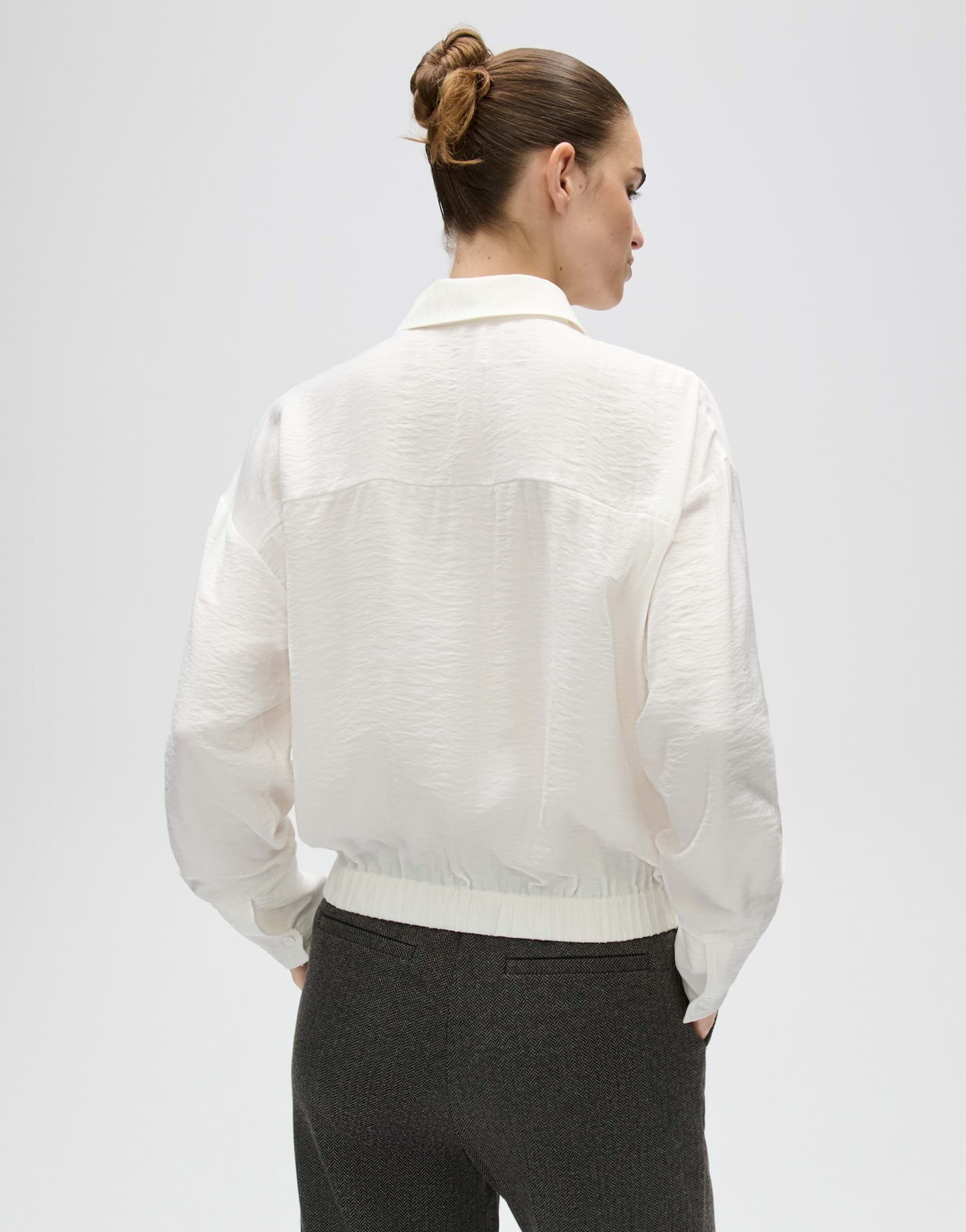 OPUS Hemdbluse Frace aus fließender Webware Lockere Passform für stilvolle und bequeme Alltagslooks