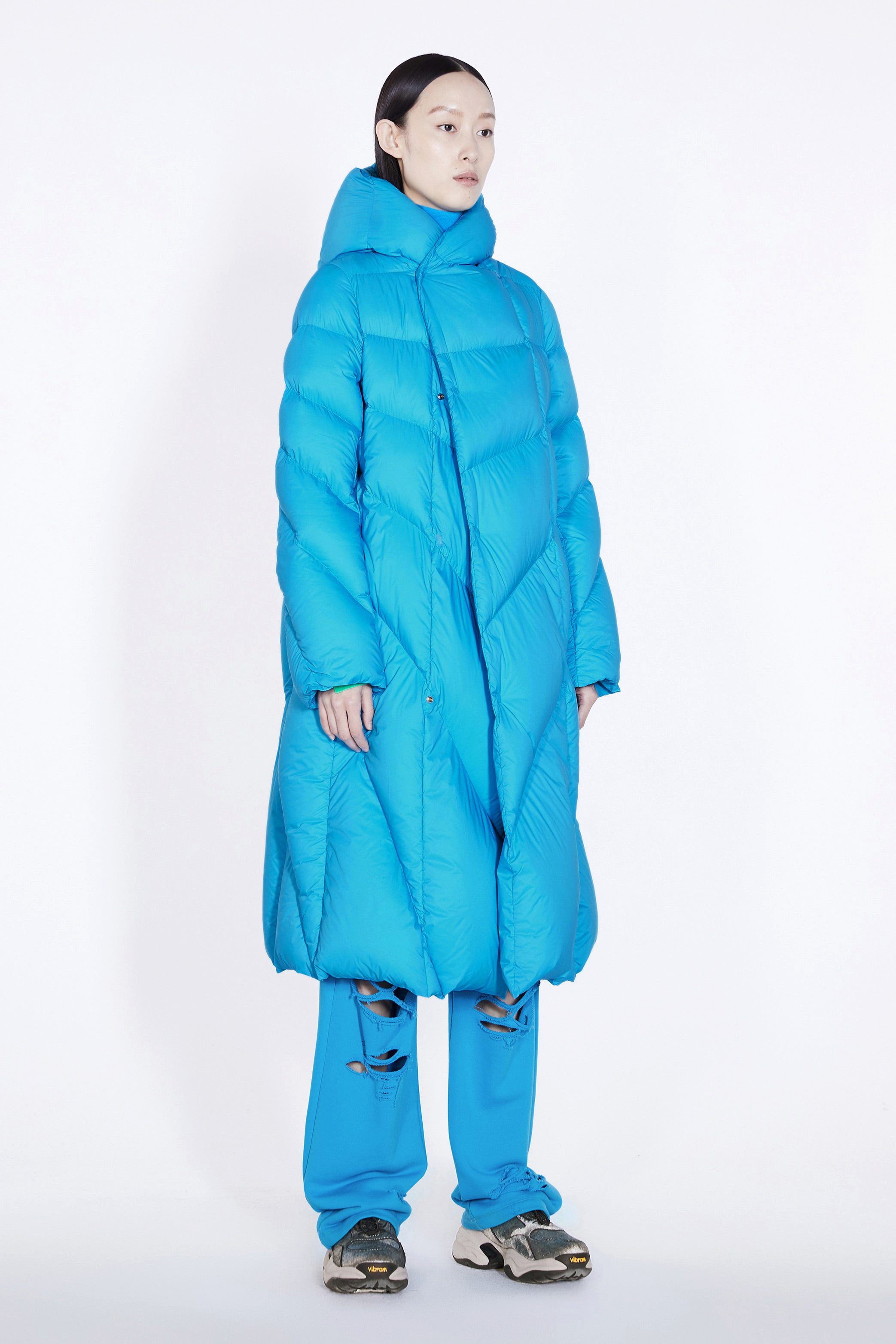 JNBY Daunenmantel JNBY Daunenmantel Damen - Langer Steppmantel mit Kapuze, ultraleicht &