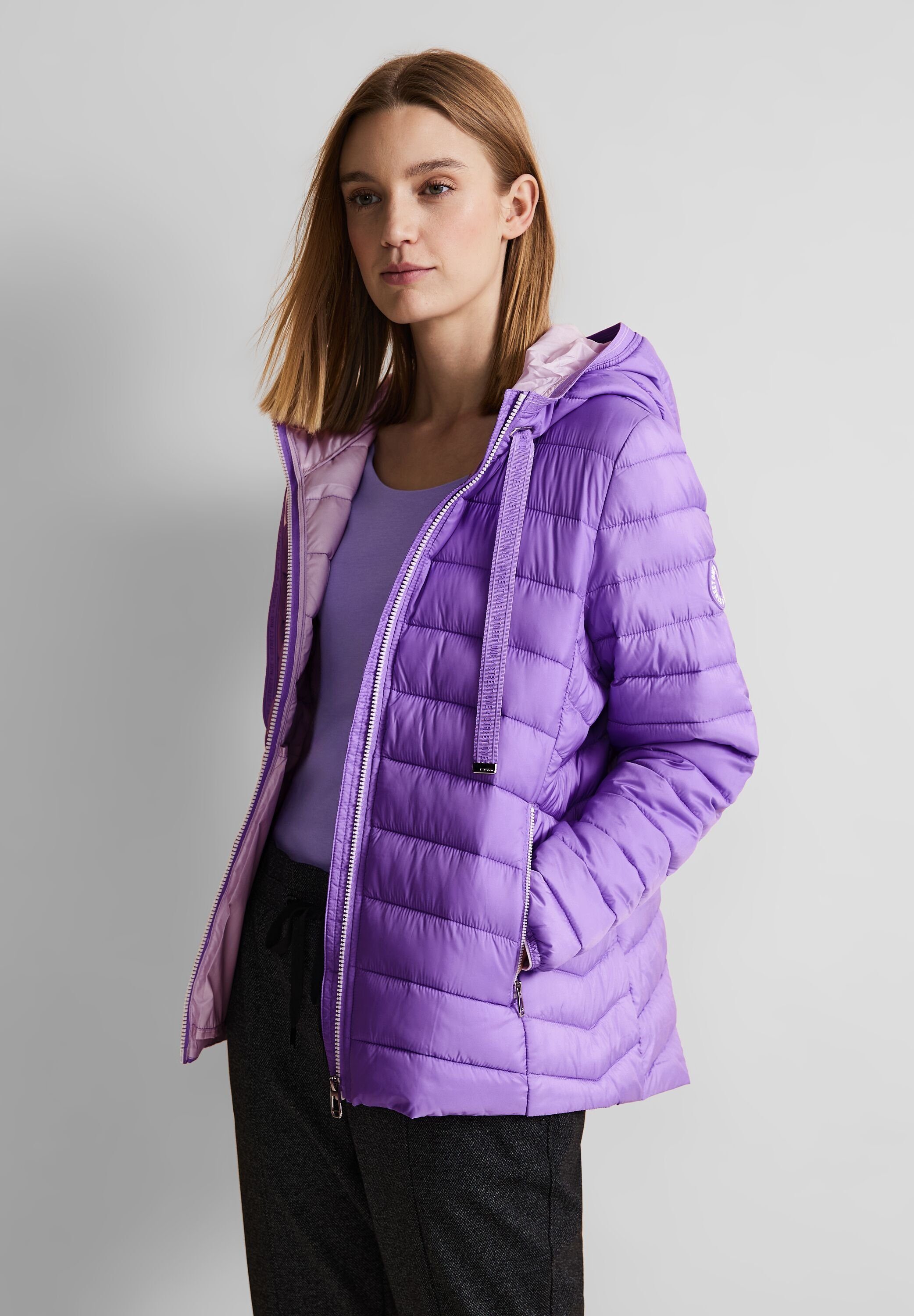 Leichtes Steppjacke Unifarbe, in STREET ONE Material
