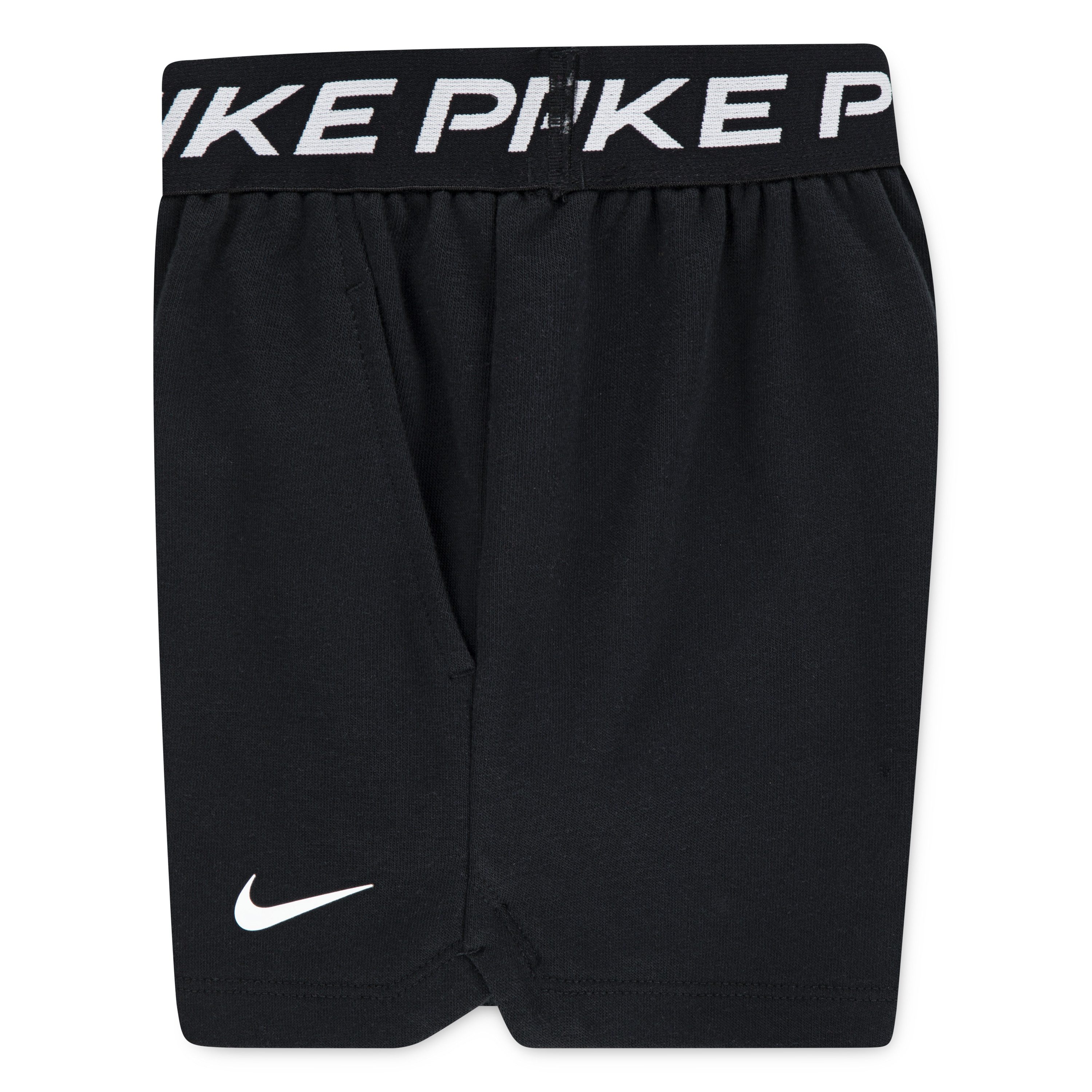 Nike Sportswear Shorts NKG NP ESSENTIALS FT SHORT aus Baumwolle und Polyester, pflegeleicht, normale Weite