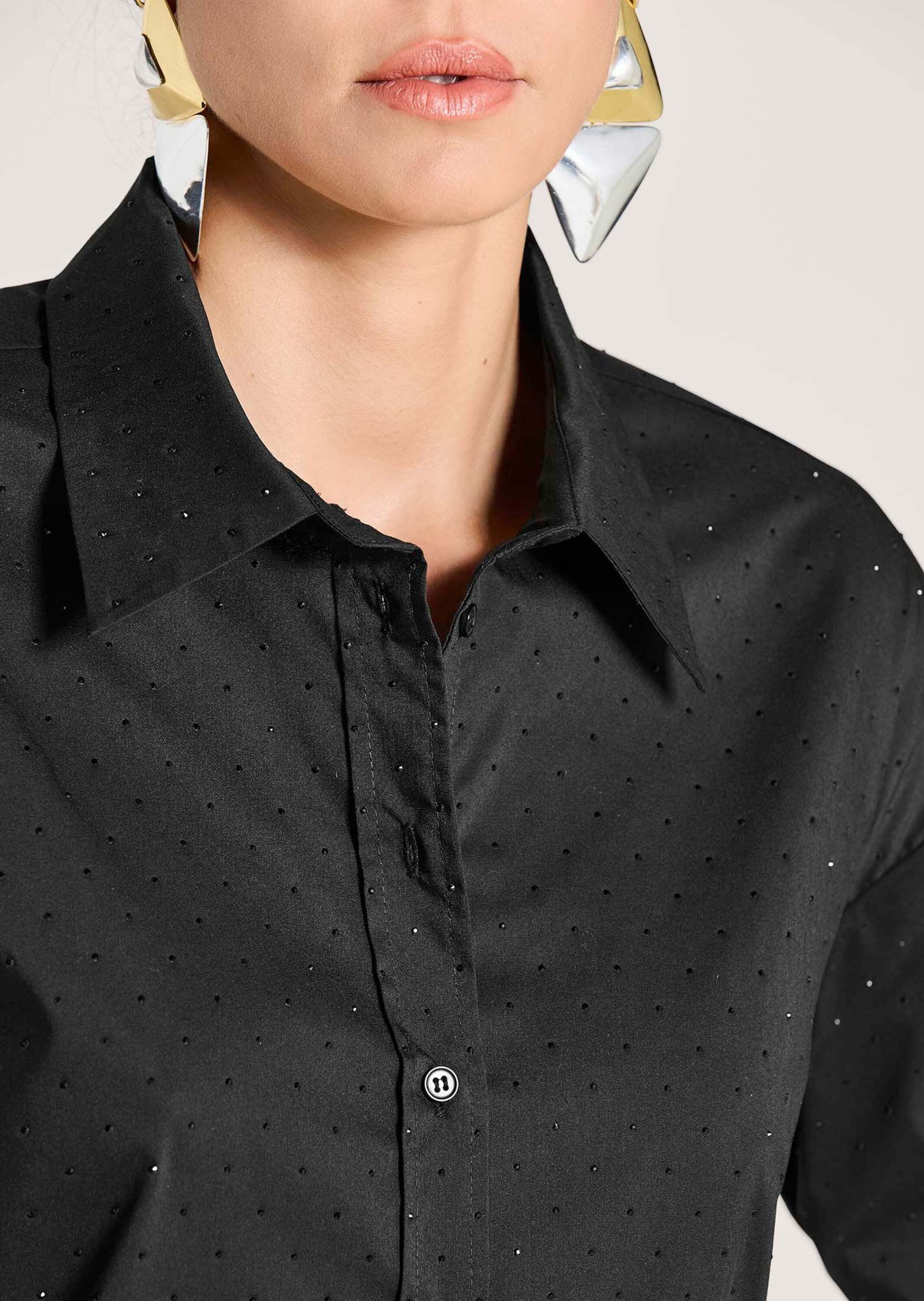 MADELEINE Hemdbluse Elegante Bluse mit Glanzakzenten Hemdkragen, funkelnde Details, verlängerte Rückseite, Langarm
