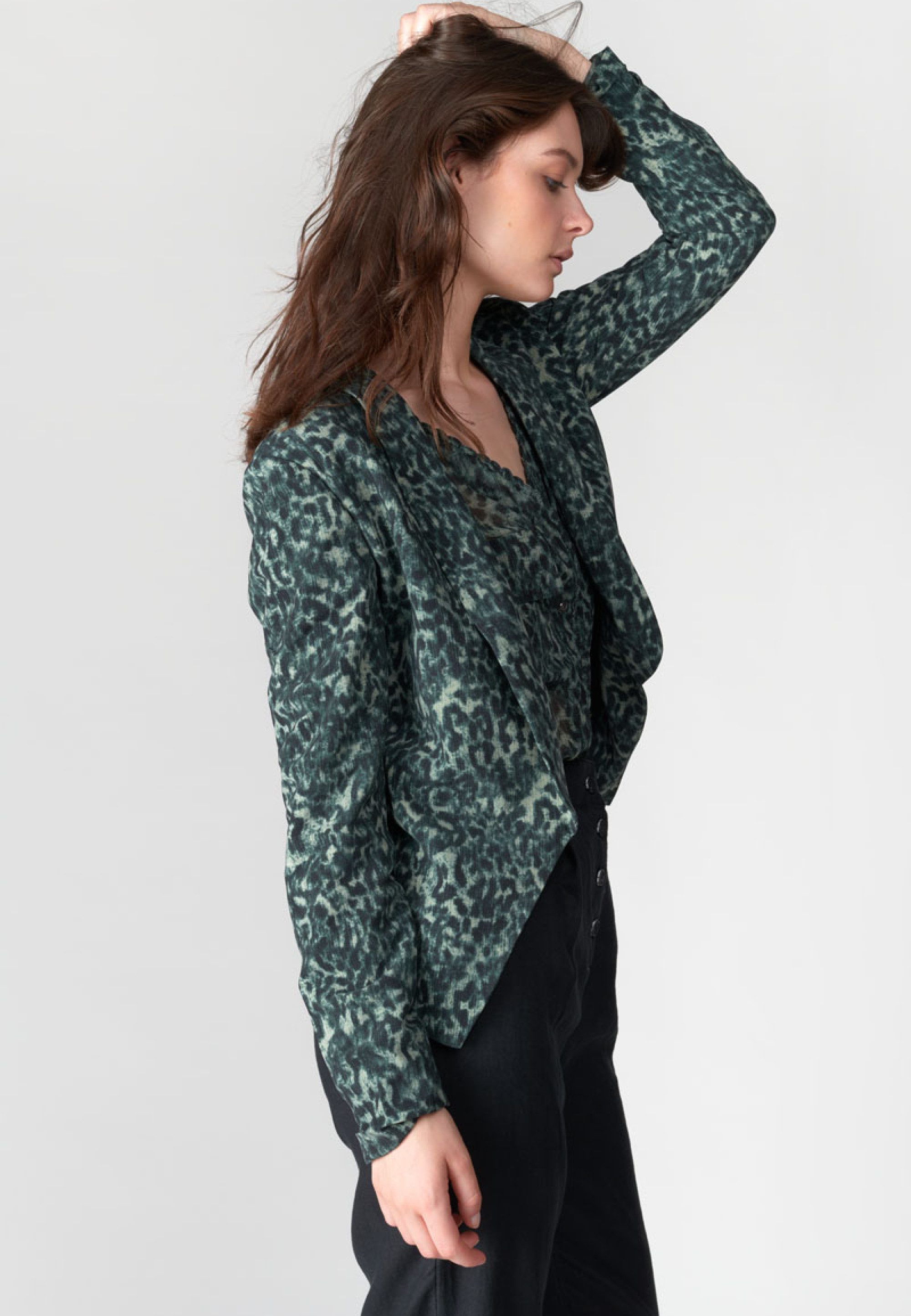 Le Temps Des Cerises Jackenblazer CAMOTE mit stylischem Animal-Print