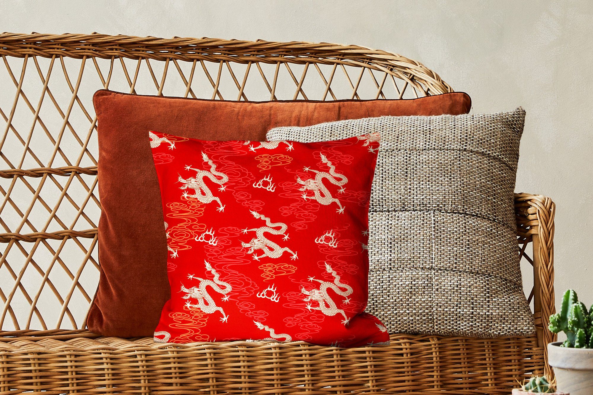 Hintergrund, Orientalisches mit Dekokissen auf Schlafzimmer, für Drachen rotem Deko, Chinesische Sofakissen Zierkissen Wohzimmer, Füllung Muster MuchoWow