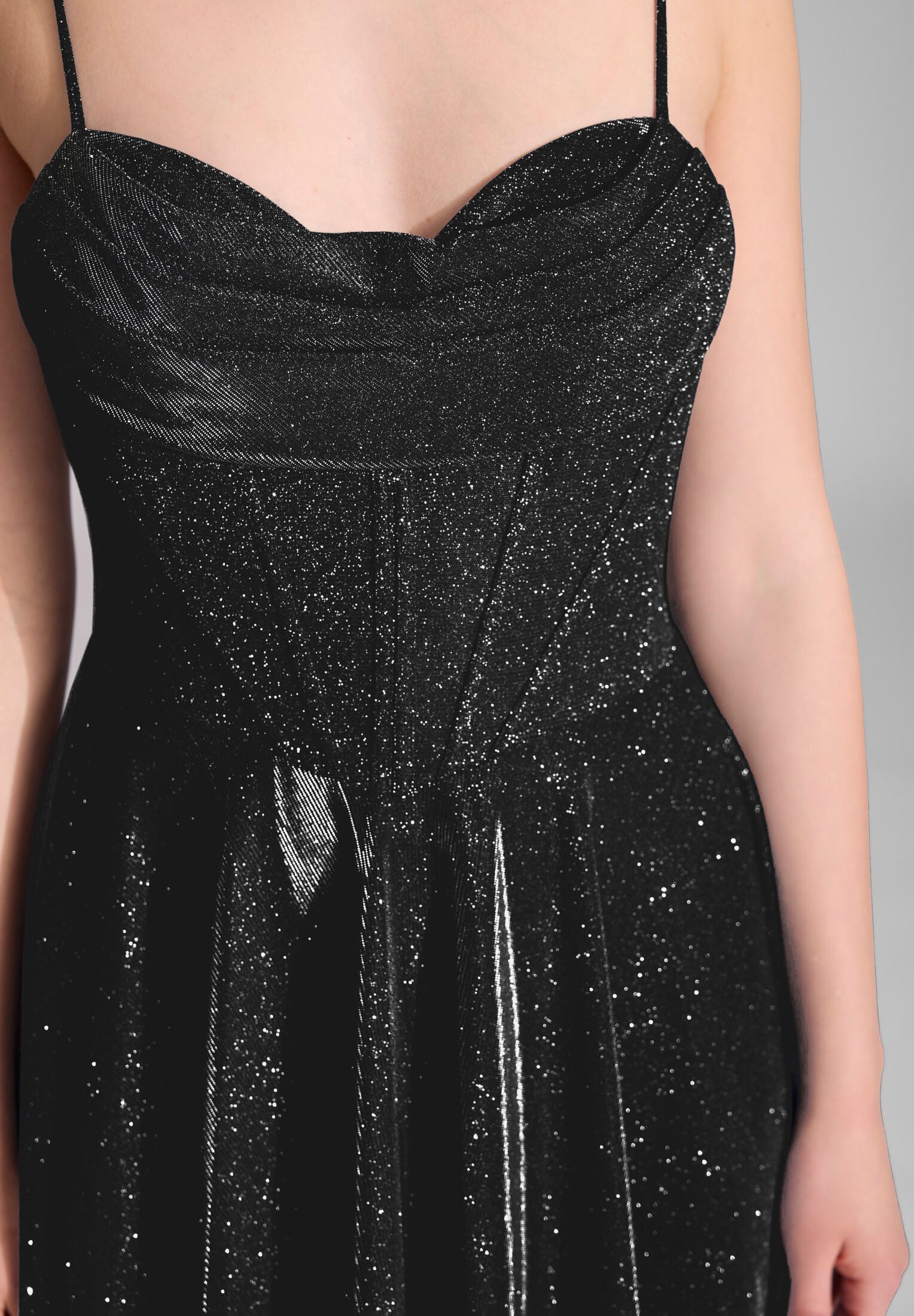 Hey Kyla Abendkleid - Schimmerndes Abendkleid mit Drapierung Taillierter Schnitt mit ausgestelltem Rockteil