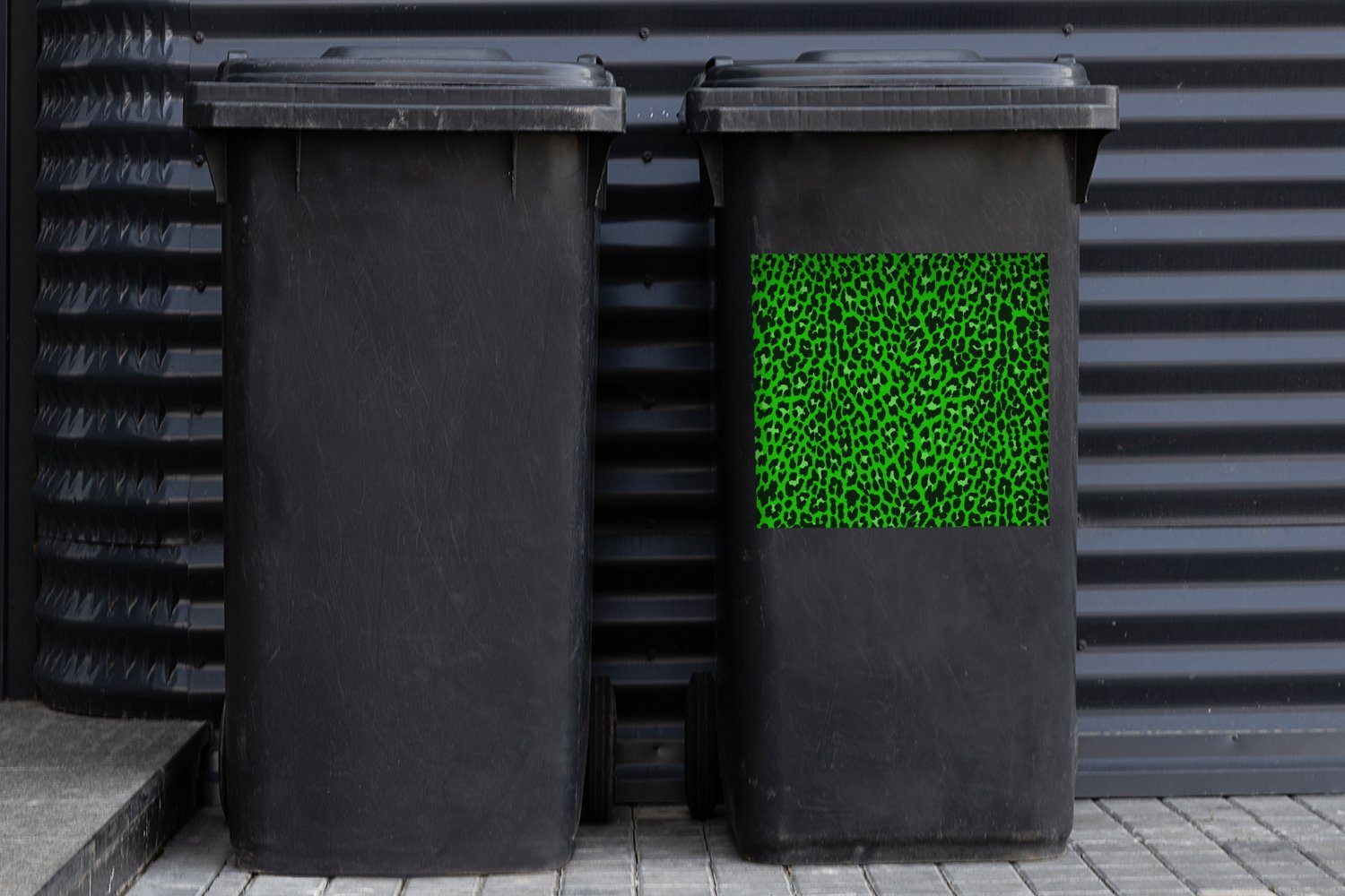Abfalbehälter Leopard - MuchoWow Sticker, Mülltonne, Wandsticker Mülleimer-aufkleber, - Grün (1 Muster St), Container,