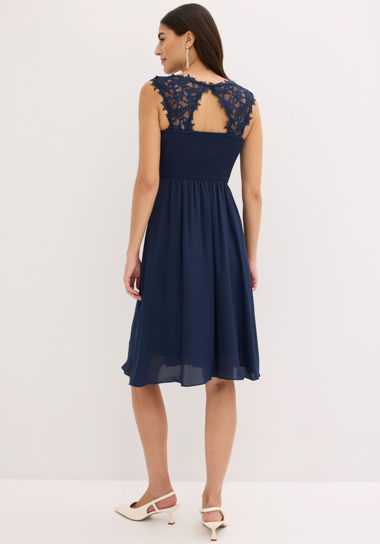 bonprix Minikleid (1-tlg) für besondere Anlässe, aus Polyester, taillierte Passform