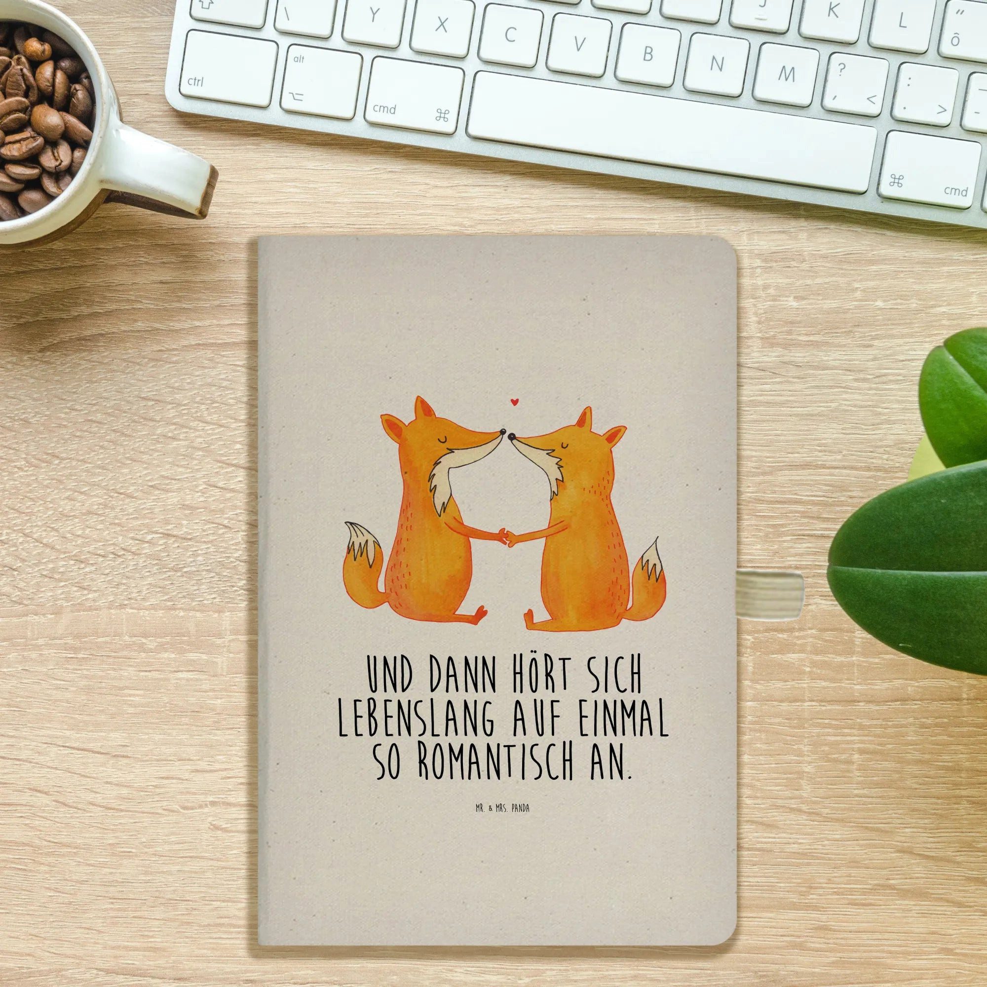 Thumbnail - Mr. & Mrs. Panda Notizbuch Füchse Liebe - Transparent - Geschenk, A5 Notizbuch Leder, A5 Notizbu Mr. & Mrs. Panda, Hochw...