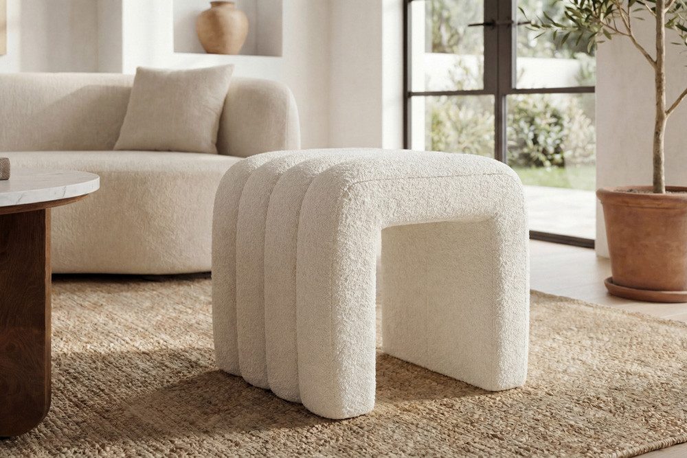 riess-ambiente Sitzwürfel VOGUE 40cm beige - Bouclé, quadratisch, Riffelung, skulptural, modern (Einzelartikel, 1 St), Kompakter Sitzhocker - ideal für Wohn-, Schlaf- oder Esszimmer
