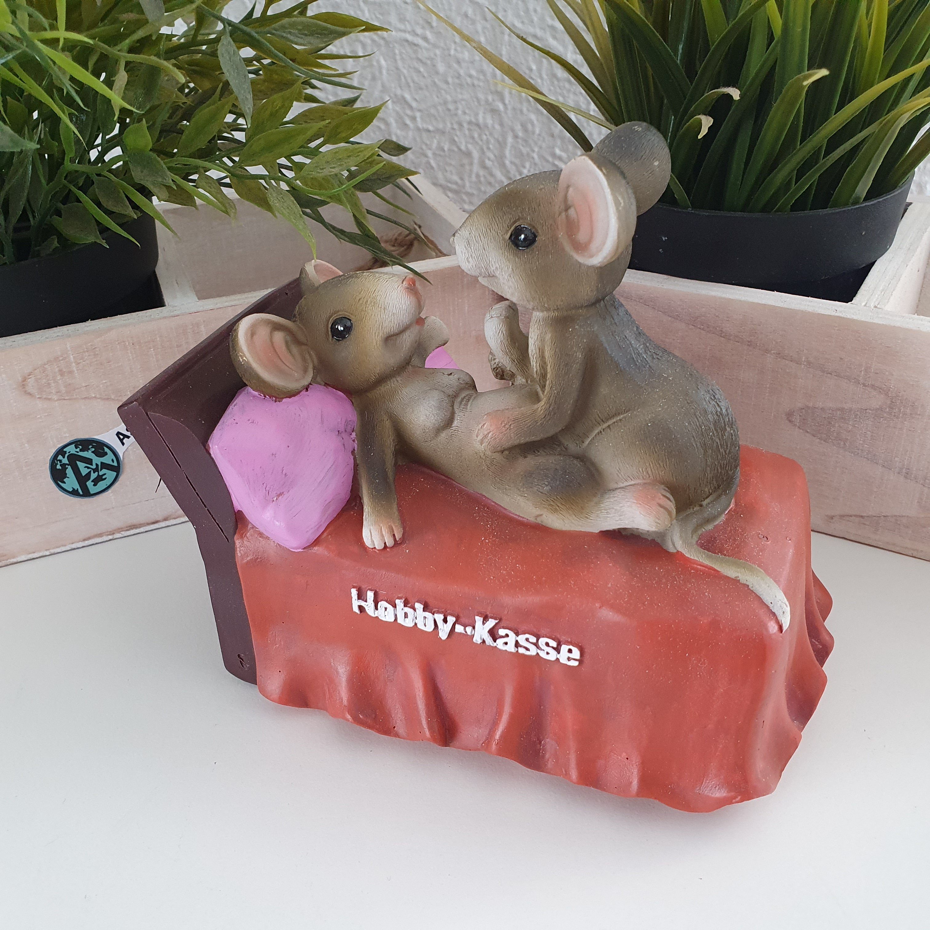 Aspinaworld Spardose Deko Spardose Mäuse im Bett 13 cm