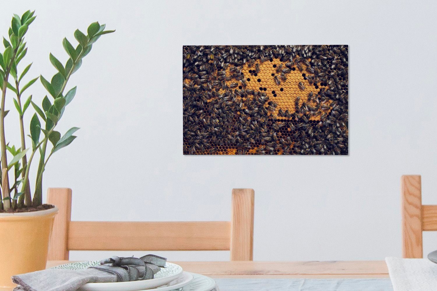 OneMillionCanvasses® Leinwandbild Bienen St), Leinwandbilder, cm 30x20 Aufhängefertig, (1 auf Wandbild Honigwabe, einer Wanddeko