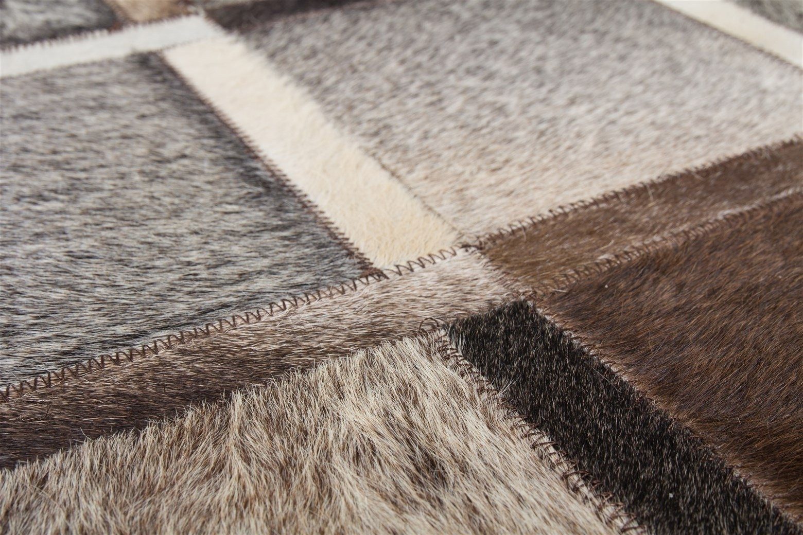 Kayoom Teppich in Grau, 100% Leder - 150x80cm (LxB)