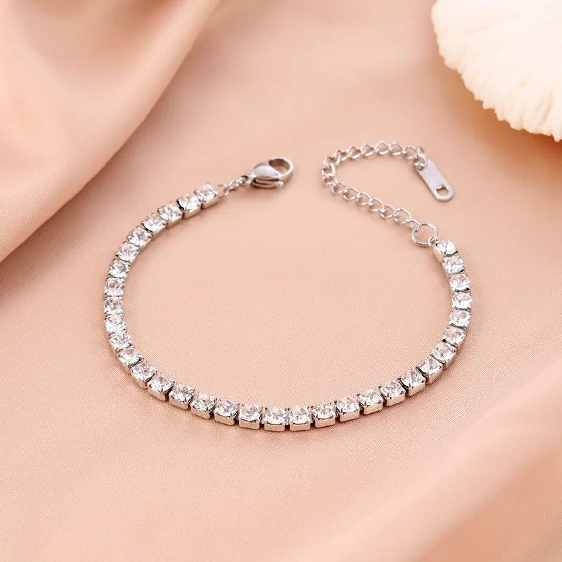 KARMA Tennisarmband Gold Silber Schwarz Armband Damen mit Kristallen (Abendmode, 1-tlg., Damenarmband), Kristallarmband Damenschmuck Geschenk für Sie