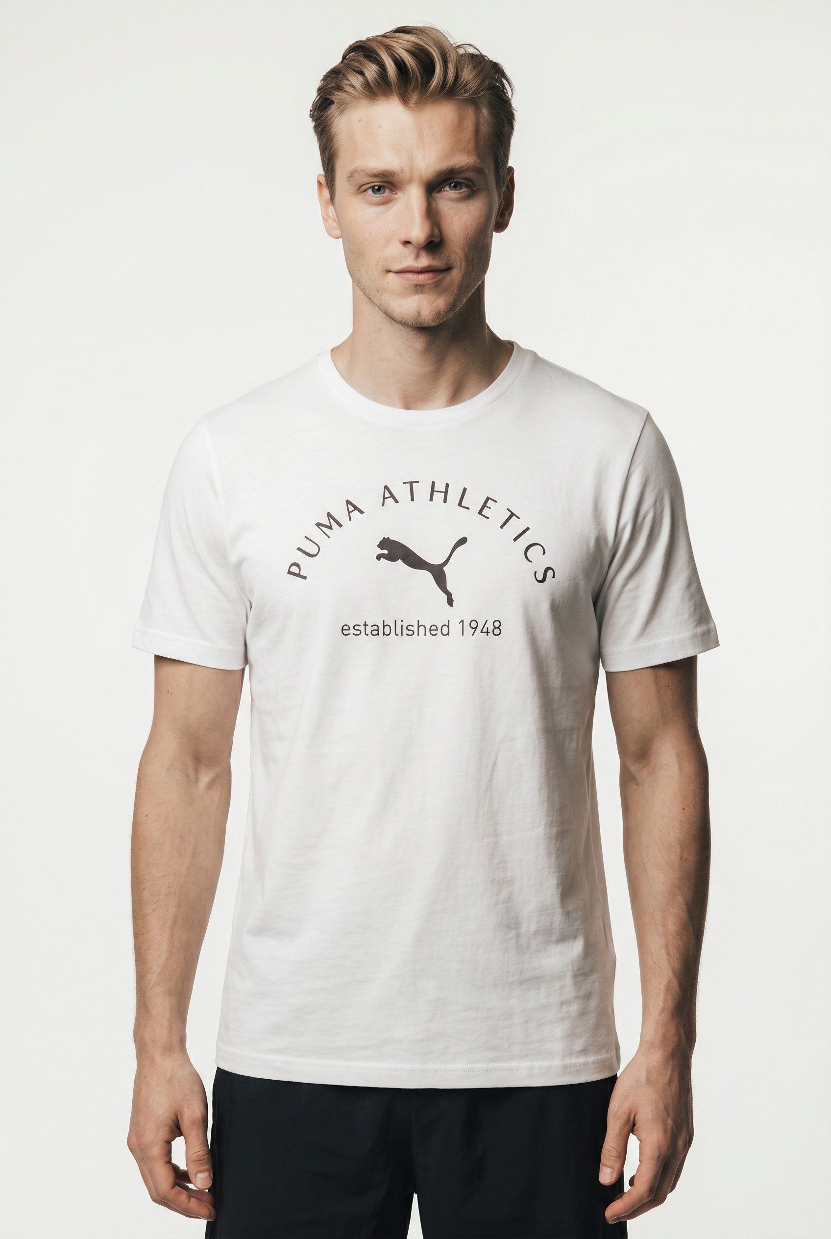 PUMA T-Shirt CLASS GRAPHIC TEE Regular Fit Passform, Kurzarmdesign, Rundhalsausschnitt