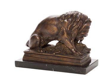 Aubaho Skulptur Bronzeskulptur Löwe Wildschwein Bronze Jagd Jäger Figur Skulptur Antik