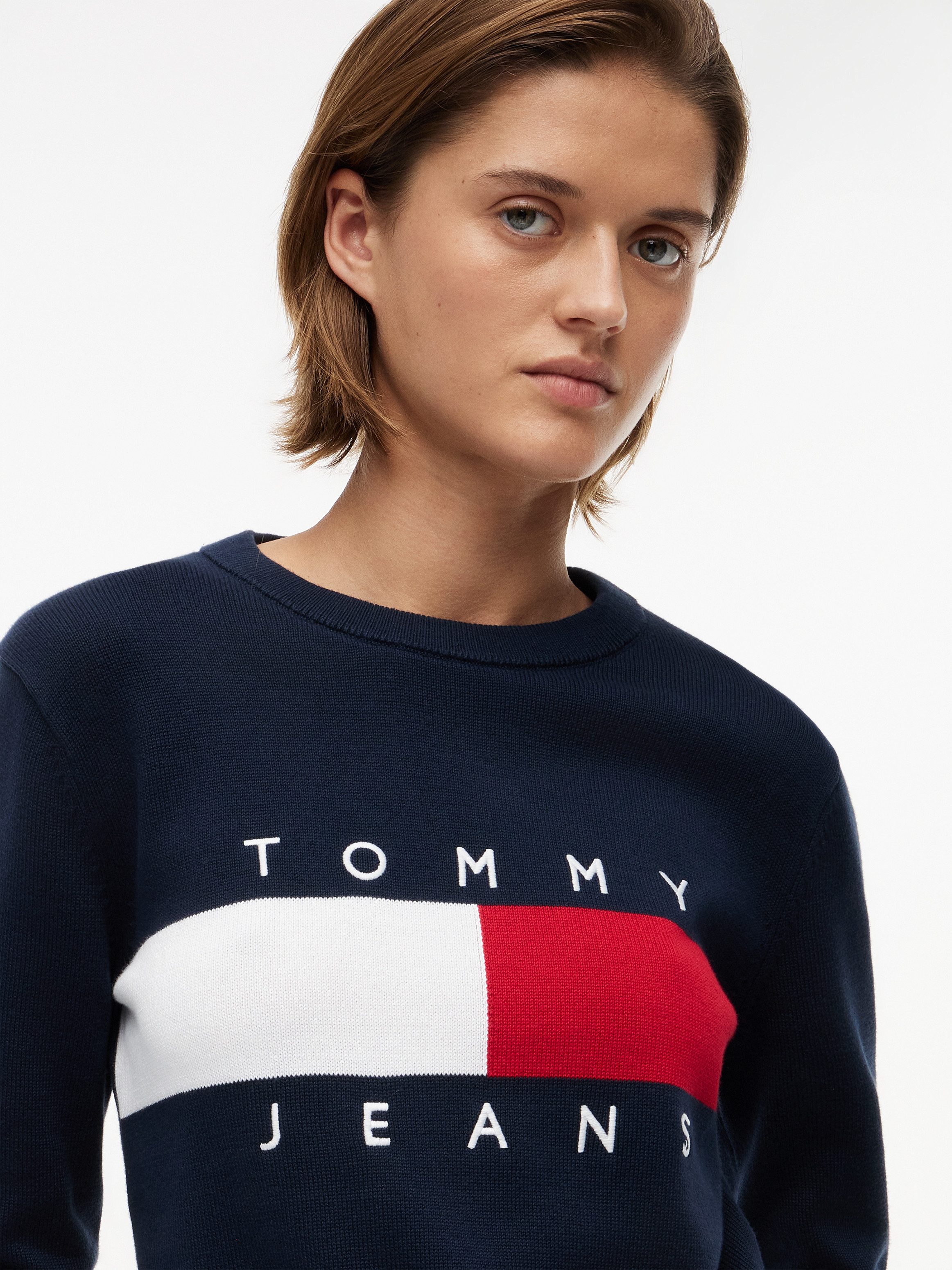 Tommy Jeans Rundhalspullover TJW FLAG CREW NECK SWEATER EXT Baumwolle, Flag Strickmuster