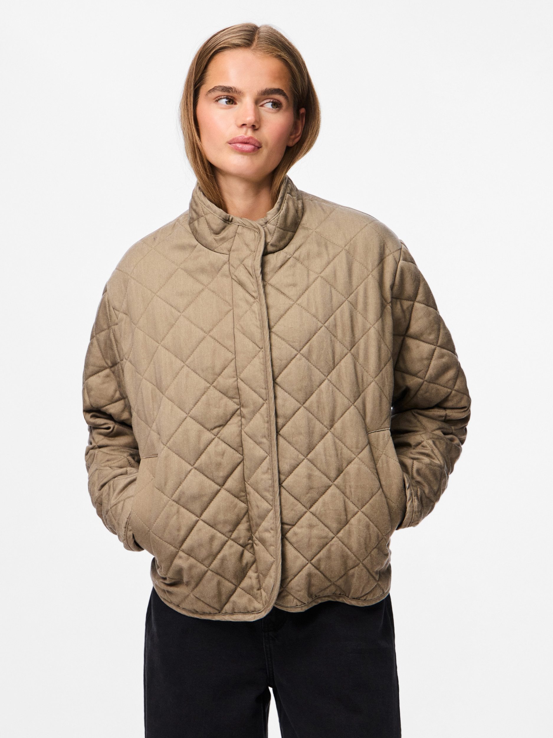 pieces Outdoorjacke PCJIONA QUILTED JACKET BC