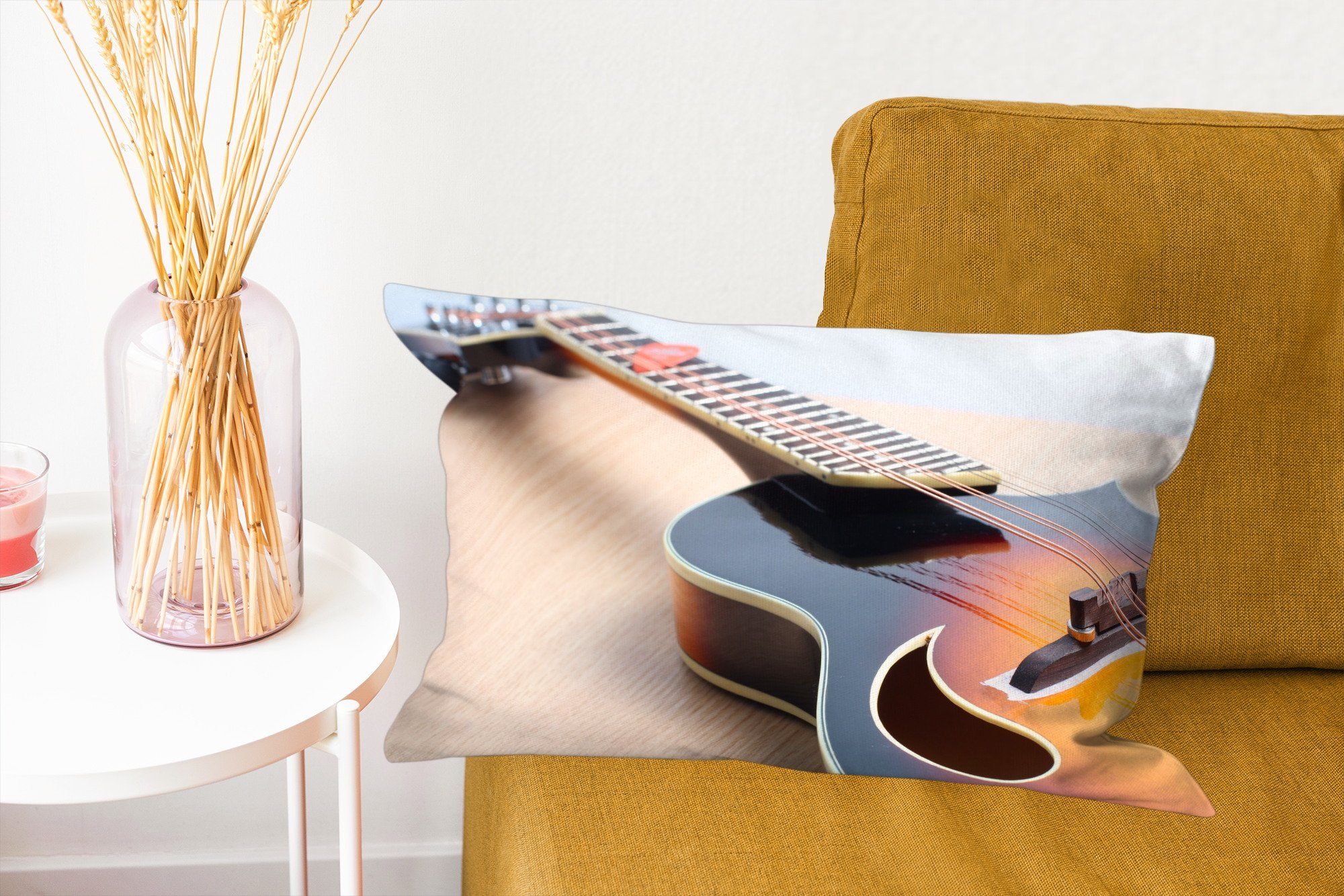 MuchoWow Dekokissen E-Gitarre Schlafzimmer Dekoration, Holzboden, auf Zierkissen, Füllung, mit einem Eine Dekokissen Wohzimmer