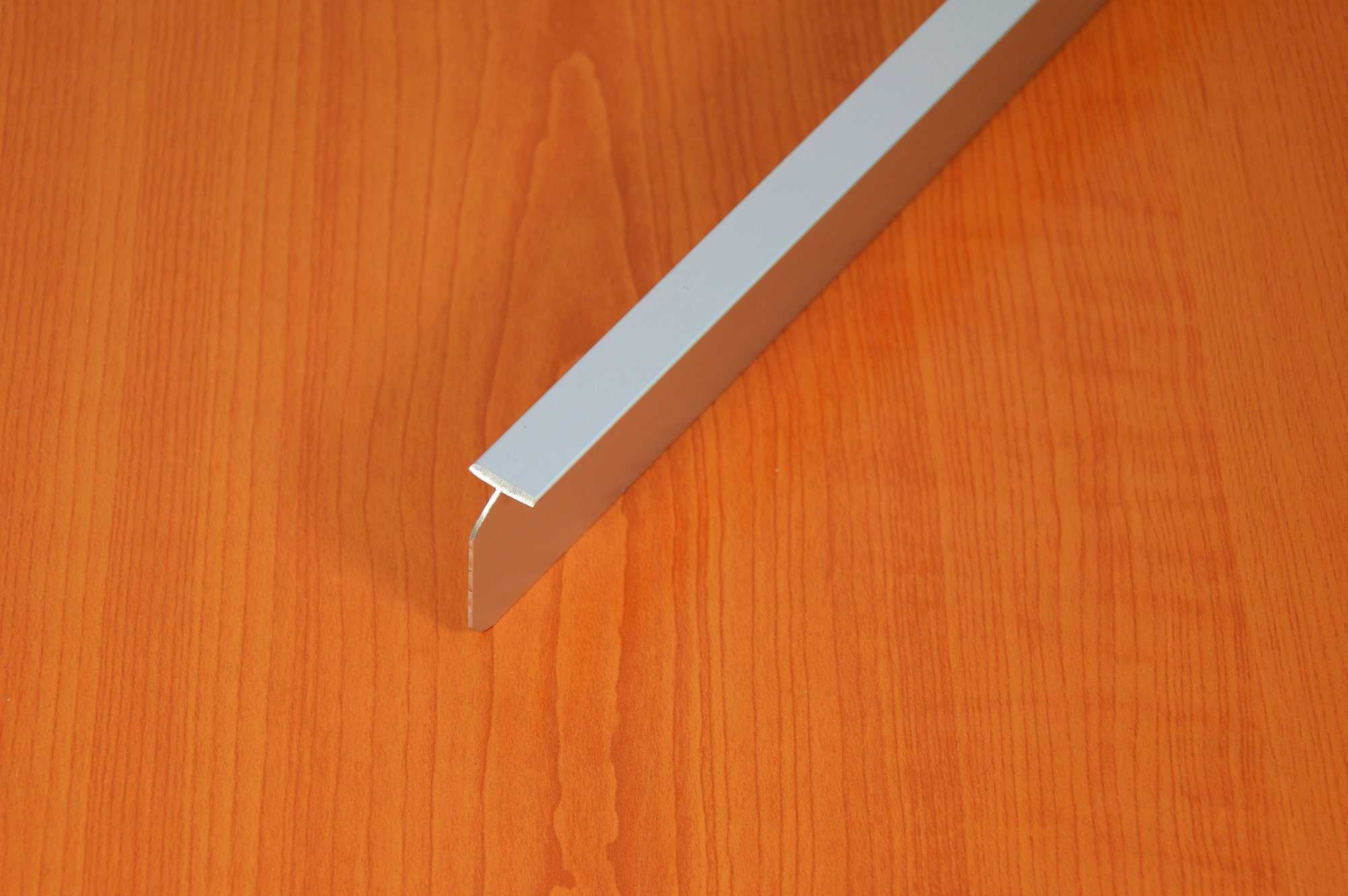 B&B Stuckleiste Abschlussleiste ​Winkelleisten Verbindungsleiste T - Verbinder 38mm, 1-St.