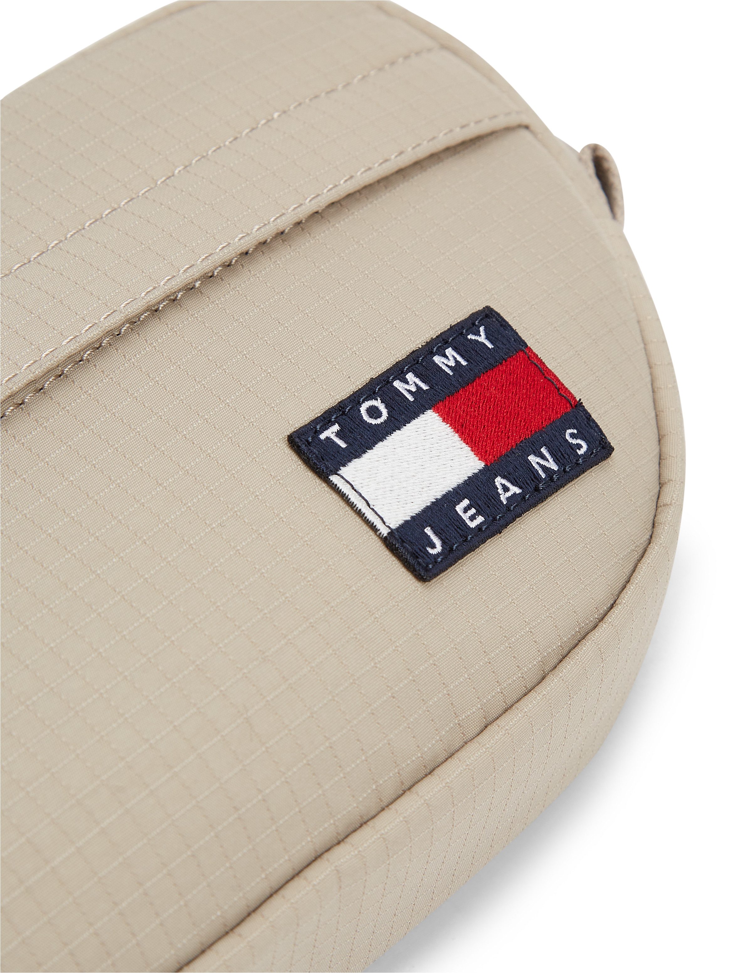 Tommy Jeans Bauchtasche TJM ESS DAILY RIPSTOP BUMBAG, Minibag, Bauchtasche mit Klickverschluss und Logo auf Schulterriemen