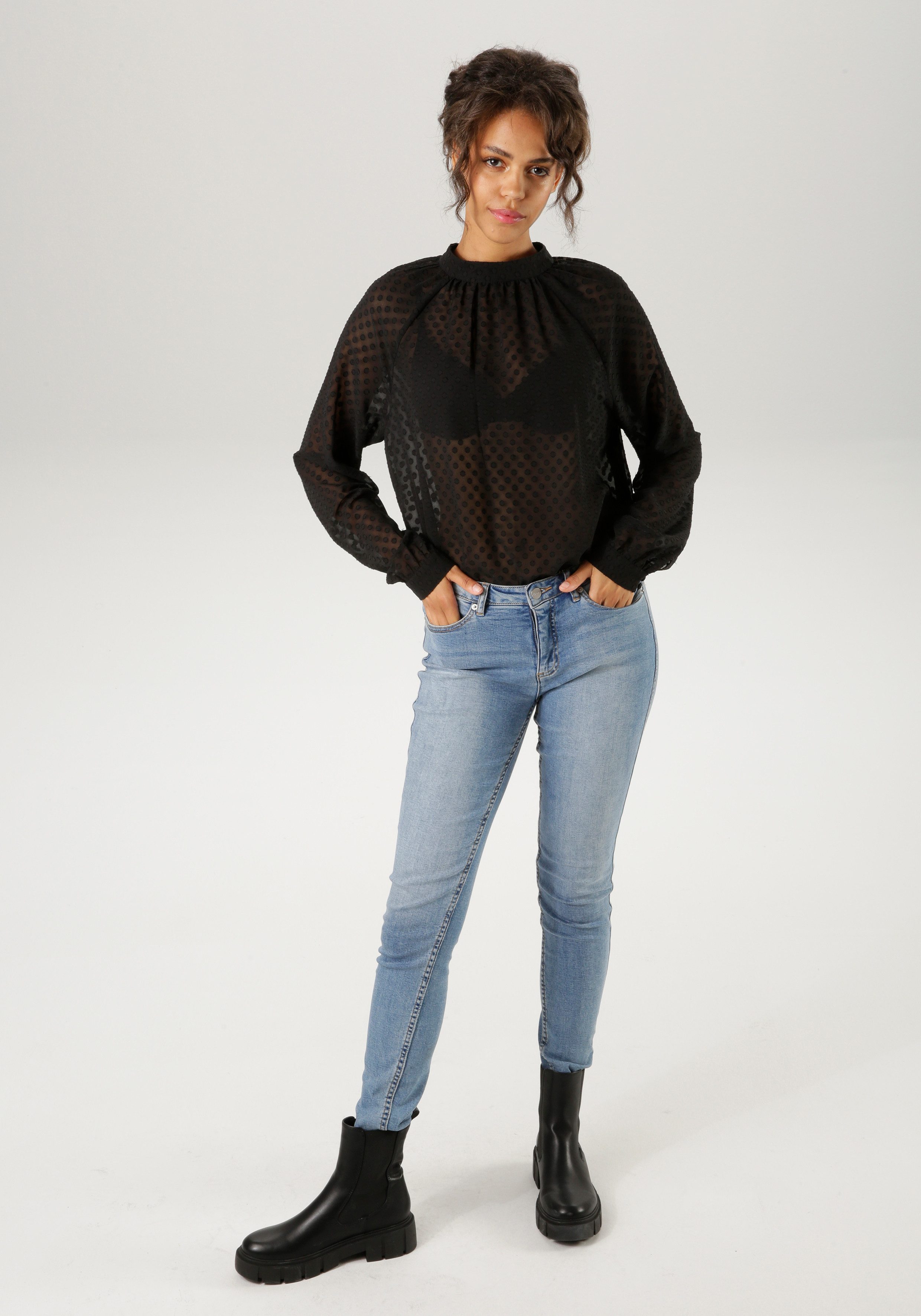 Zum Outfit 11