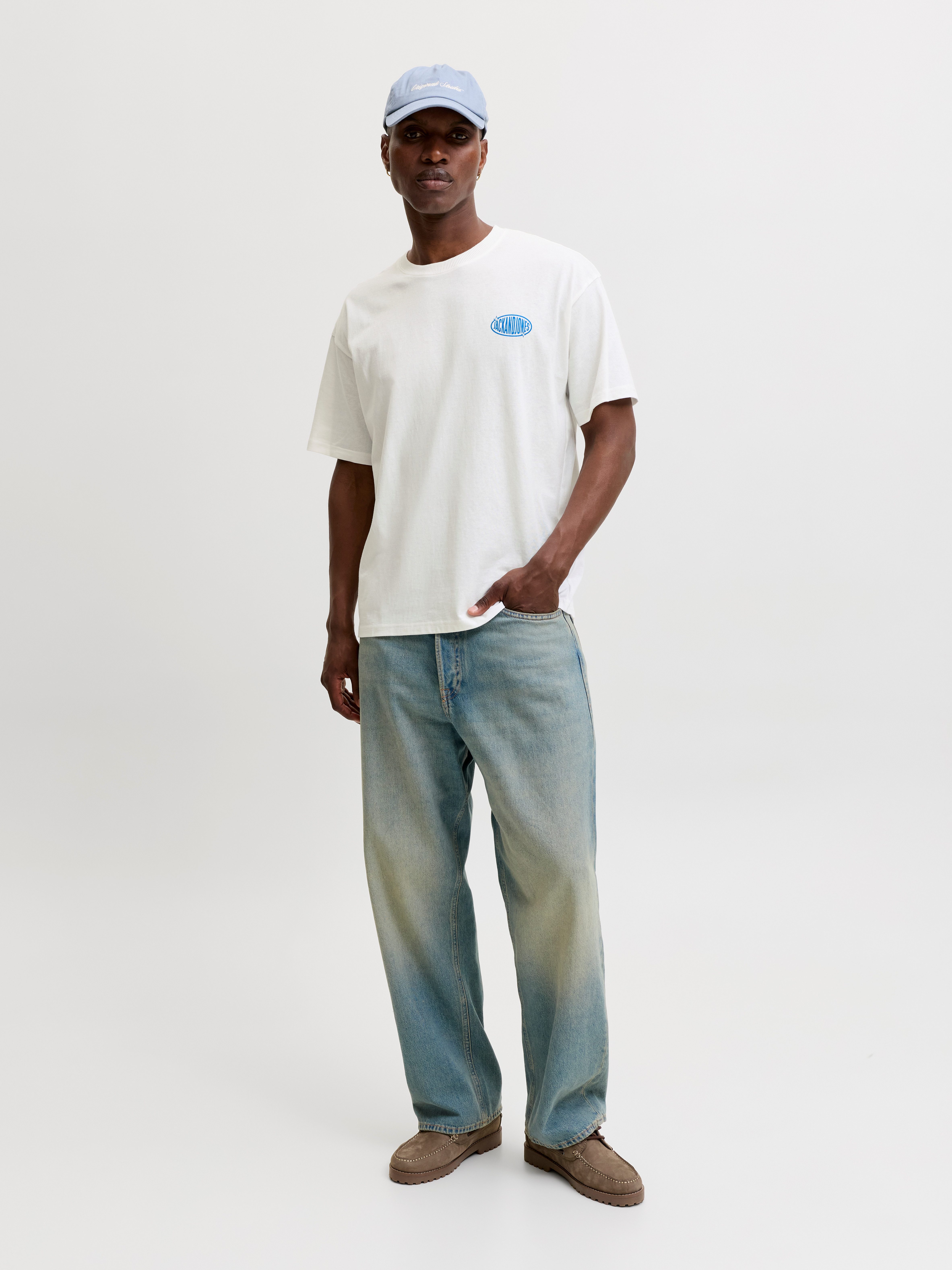 Jack & Jones T-Shirt JJLEGACY TEE SS CREW NECK Baumwolle, locker geschnitten – Bild 4 von 5