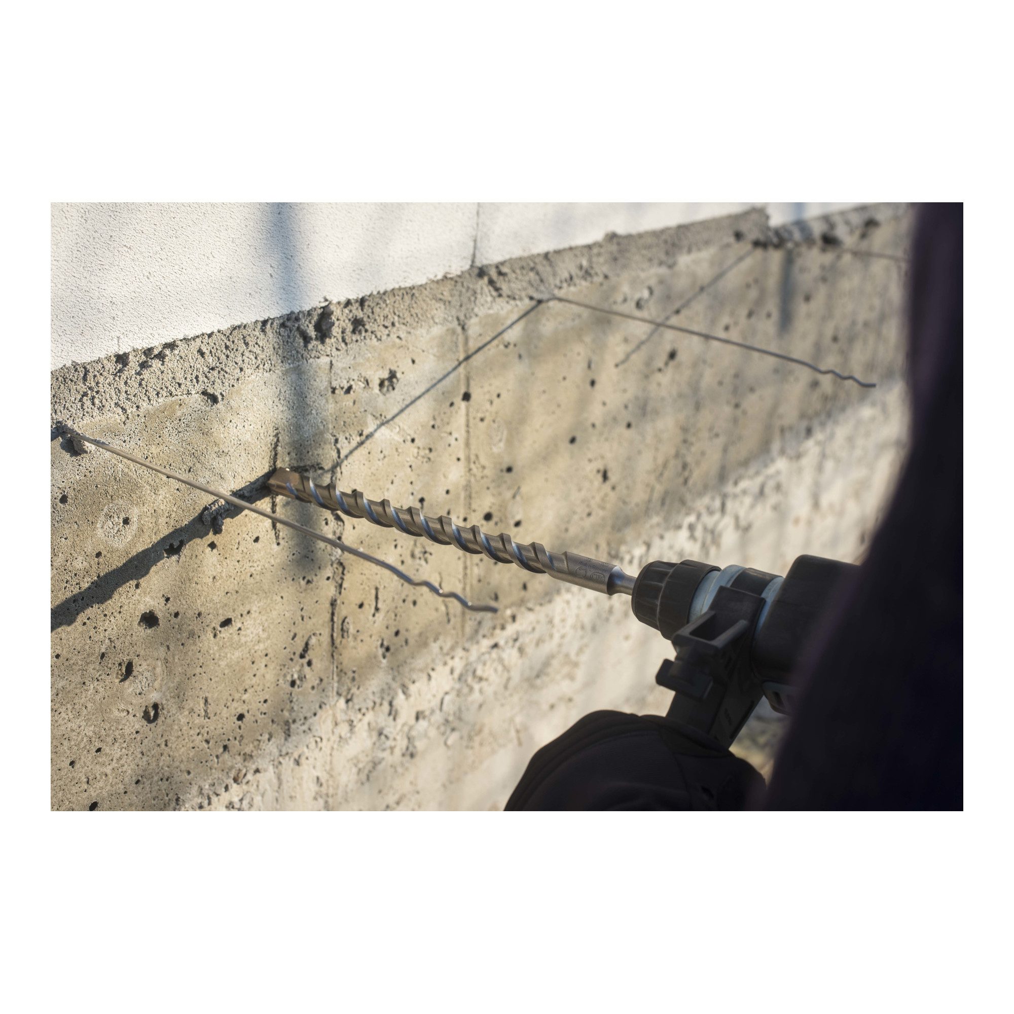 Bosch Professional Expert SDS max-8X Hammerbohrer, 22 x 600 x 720 mm Bosch Professional Expert SDS max-8X Hammerbohrer, 22 x 600 x 720 mm