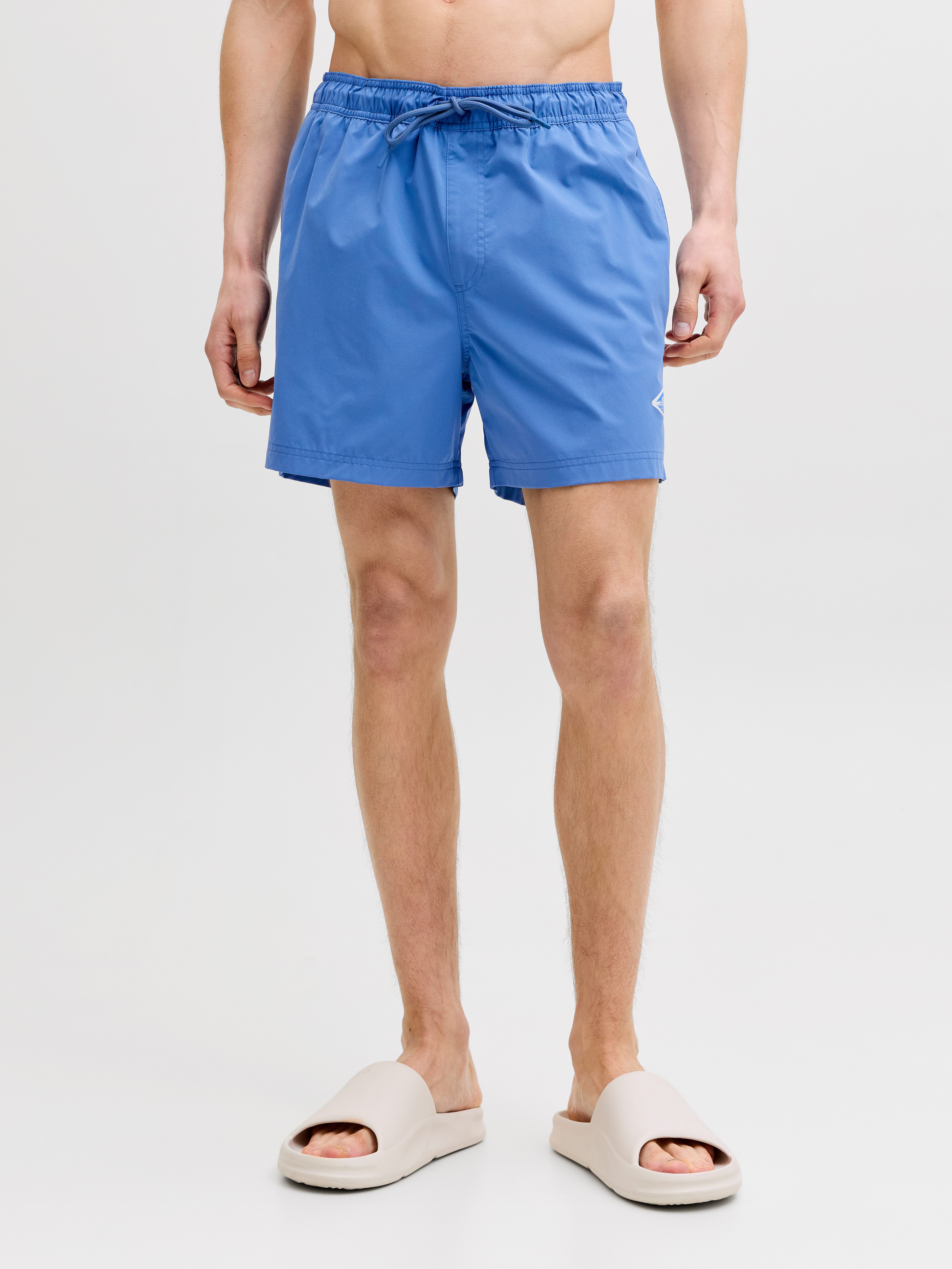Jack & Jones Badeshorts JPSTMAUI TROPIC SOLID SWIM SHORTS SN Kunstfaser, normal geschnitten